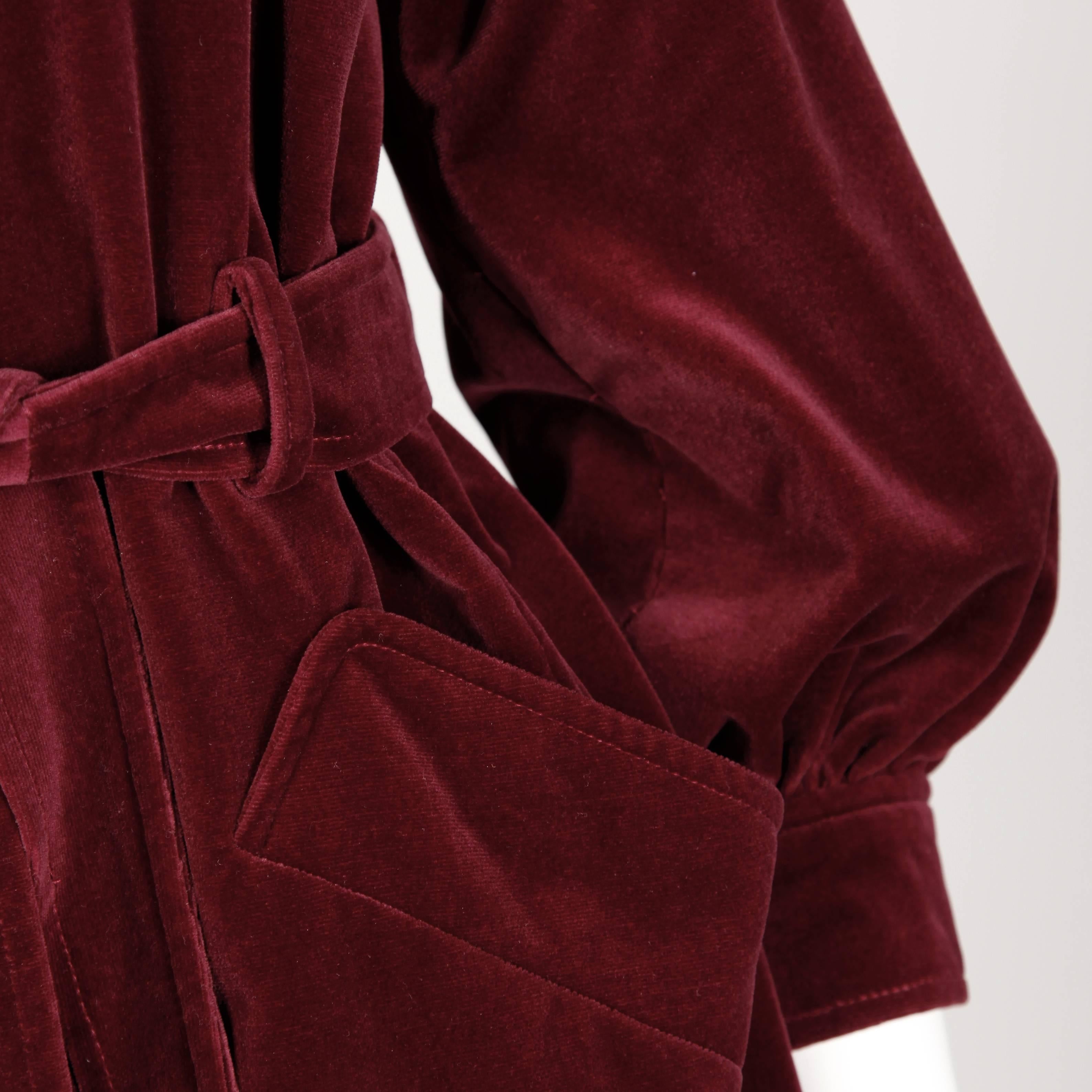 Women's Rare Emanuel Ungaro 1970s Parallele Vintage Burgundy Velvet Coat