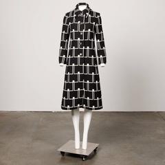 BH Wragge 1960s Vintage Black + White Op Art Geometric Mod Wool Coat