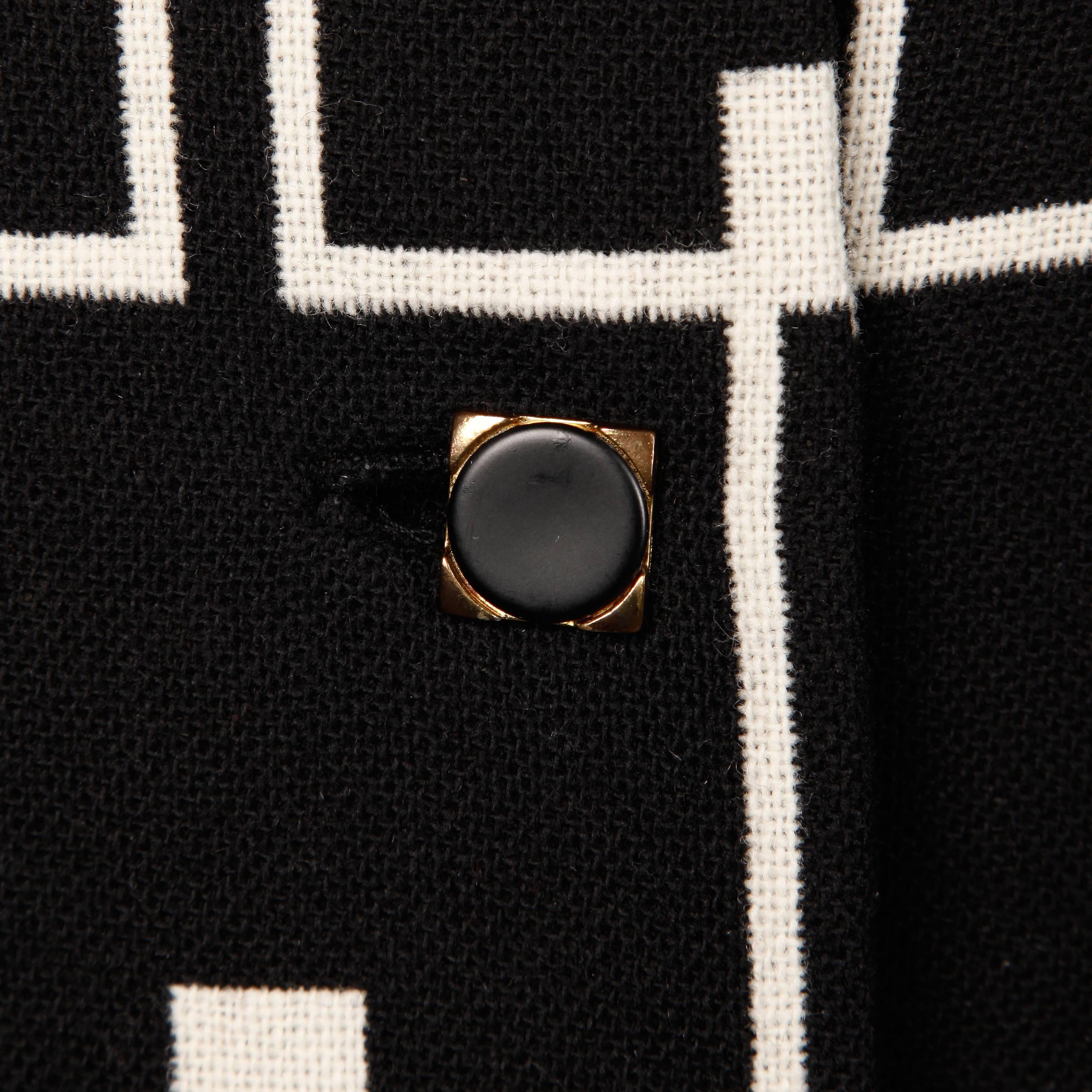 BH Wragge 1960s Vintage Black + White Op Art Geometric Mod Wool Coat 2