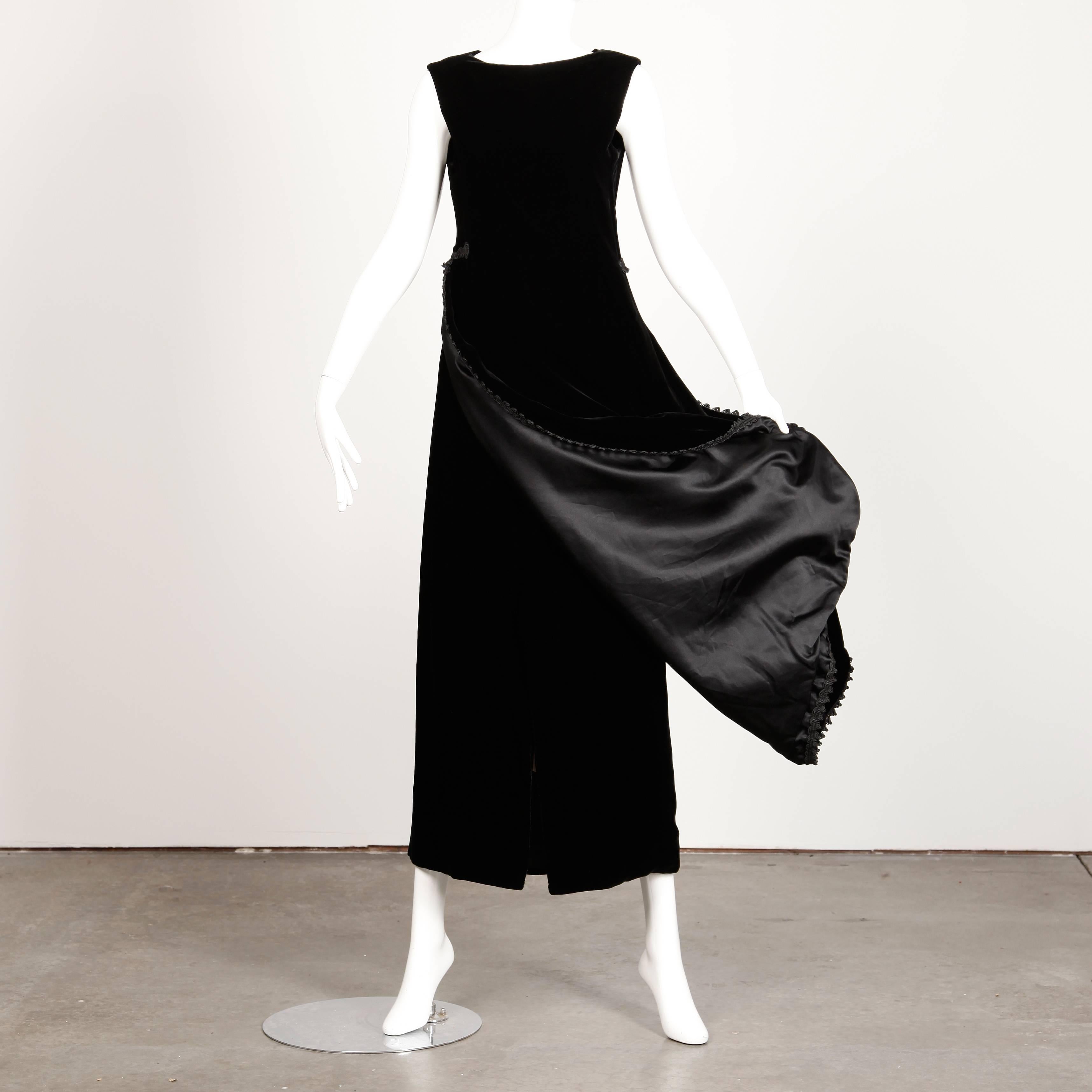 1971 Pierre Cardin Vintage Numbered Couture Black Velvet Gown/ Dress In Excellent Condition In Sparks, NV