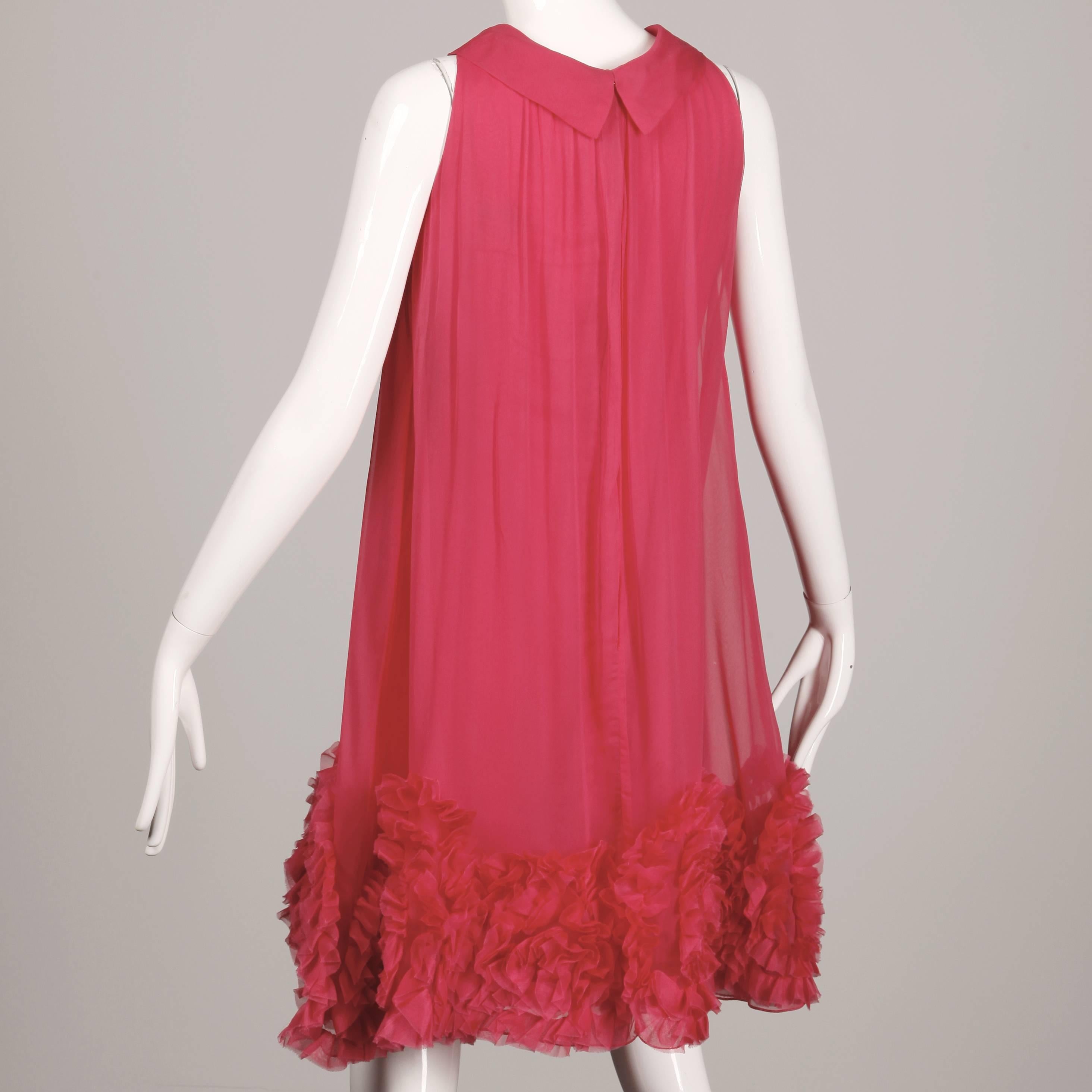 1960s Vintage Shocking Pink Chiffon Trapeze Dress In Excellent Condition In Sparks, NV
