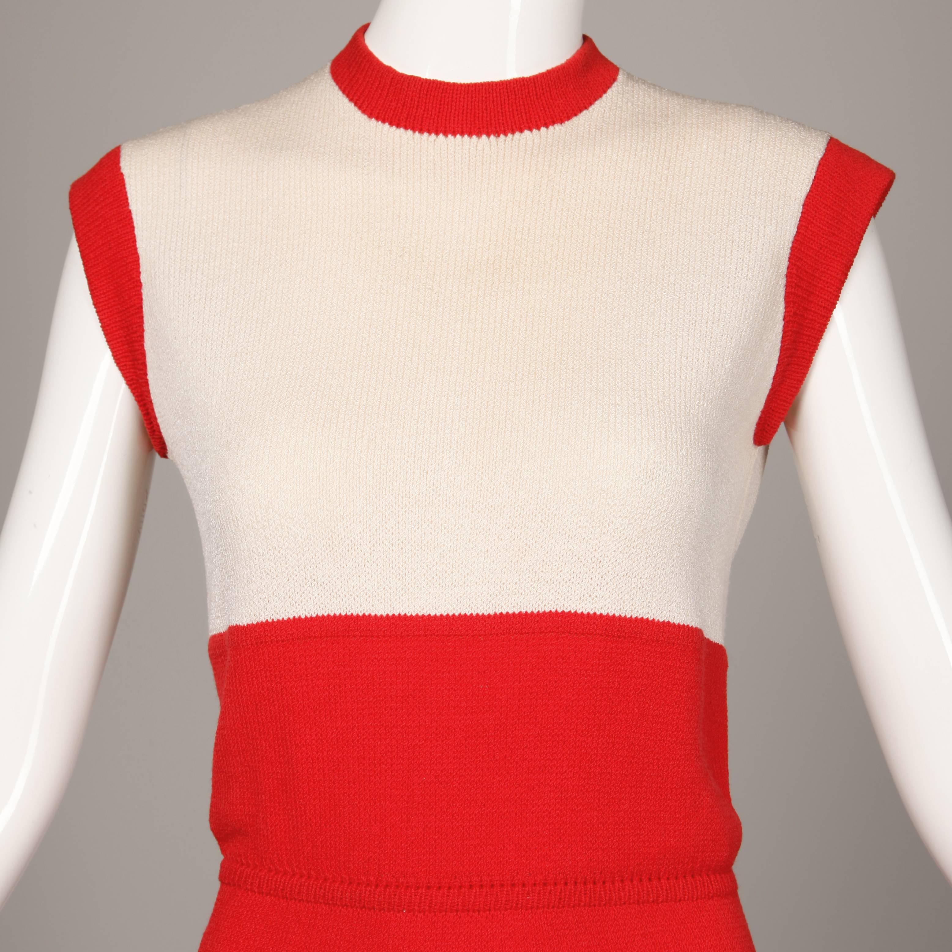 St. John Vintage Red + White Knit Color Block Dress In Excellent Condition In Sparks, NV