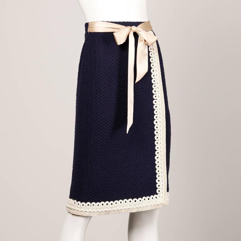 Seller information Shop vintage and contemporary St. John clothing from the world's best fashion stores. Global shipping available. Furniture. Art. Jewelry & Watches. St. John Navy Blue Knit Dress $ Made in Mexico Size 2 Length 36
