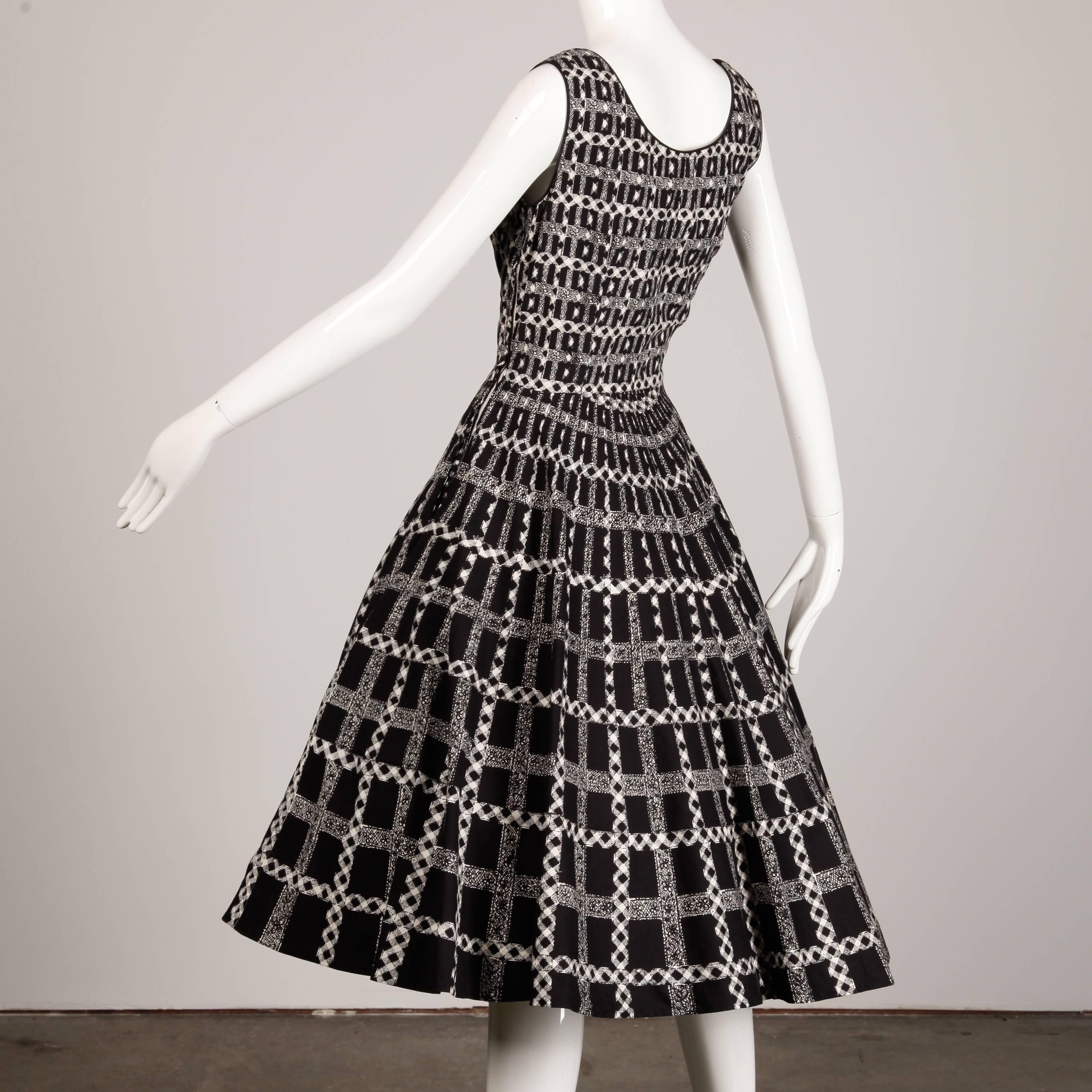 1950s Vintage Black + White Cotton Patio Dress with Rhinestone Flower Appliques 2