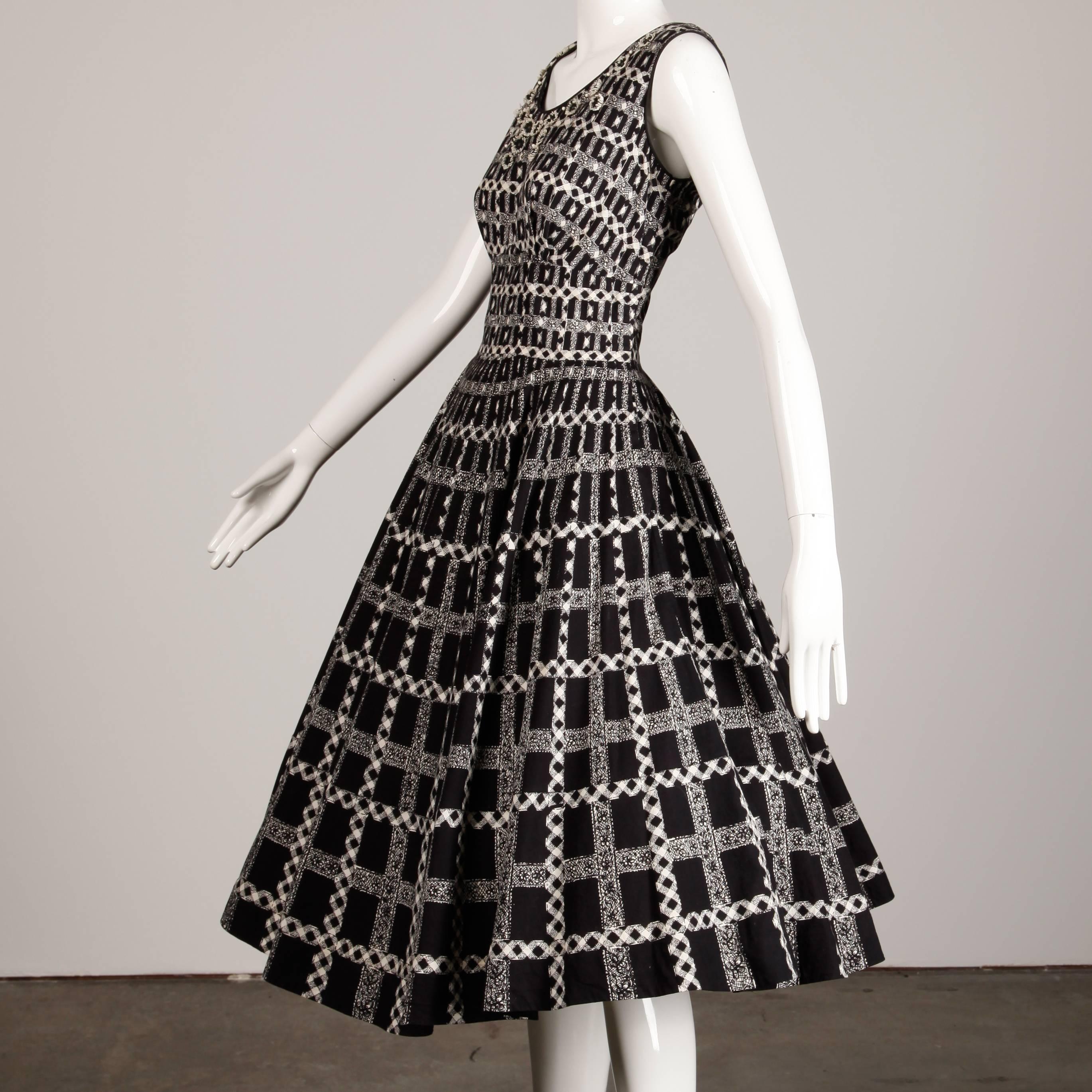 Women's 1950s Vintage Black + White Cotton Patio Dress with Rhinestone Flower Appliques