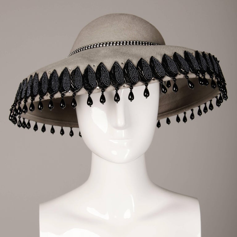Unworn with Tags Vintage Makins New York Gray Hat with Beading