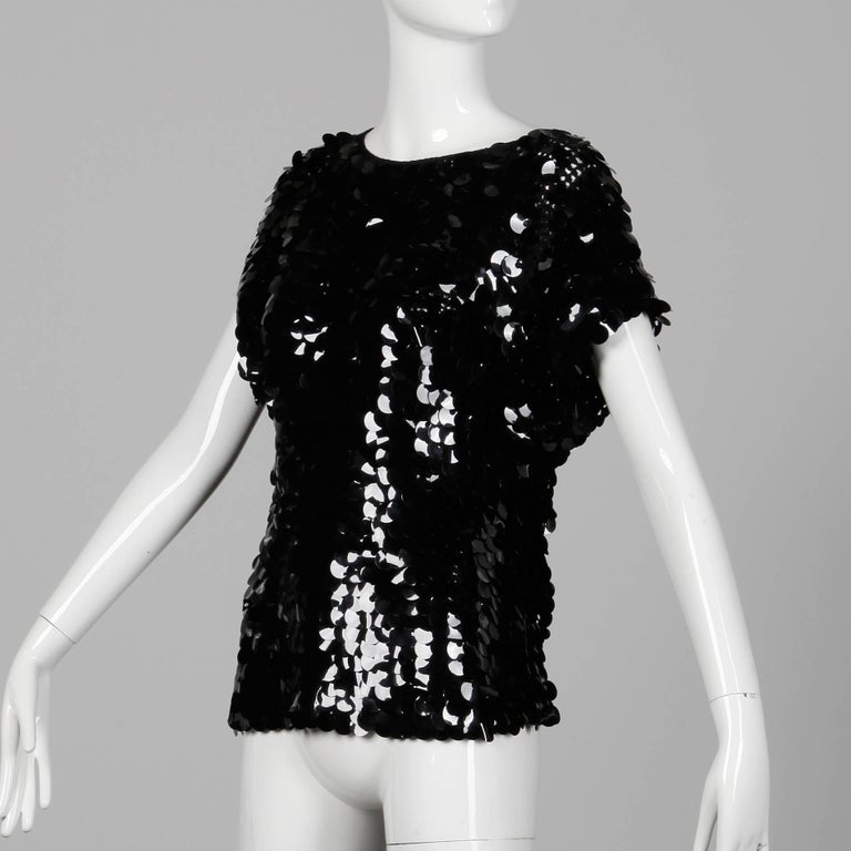 Women's 1980s Oscar de la Renta Vintage Black Knit SparklySequin Paillettes Top or Shirt For Sale