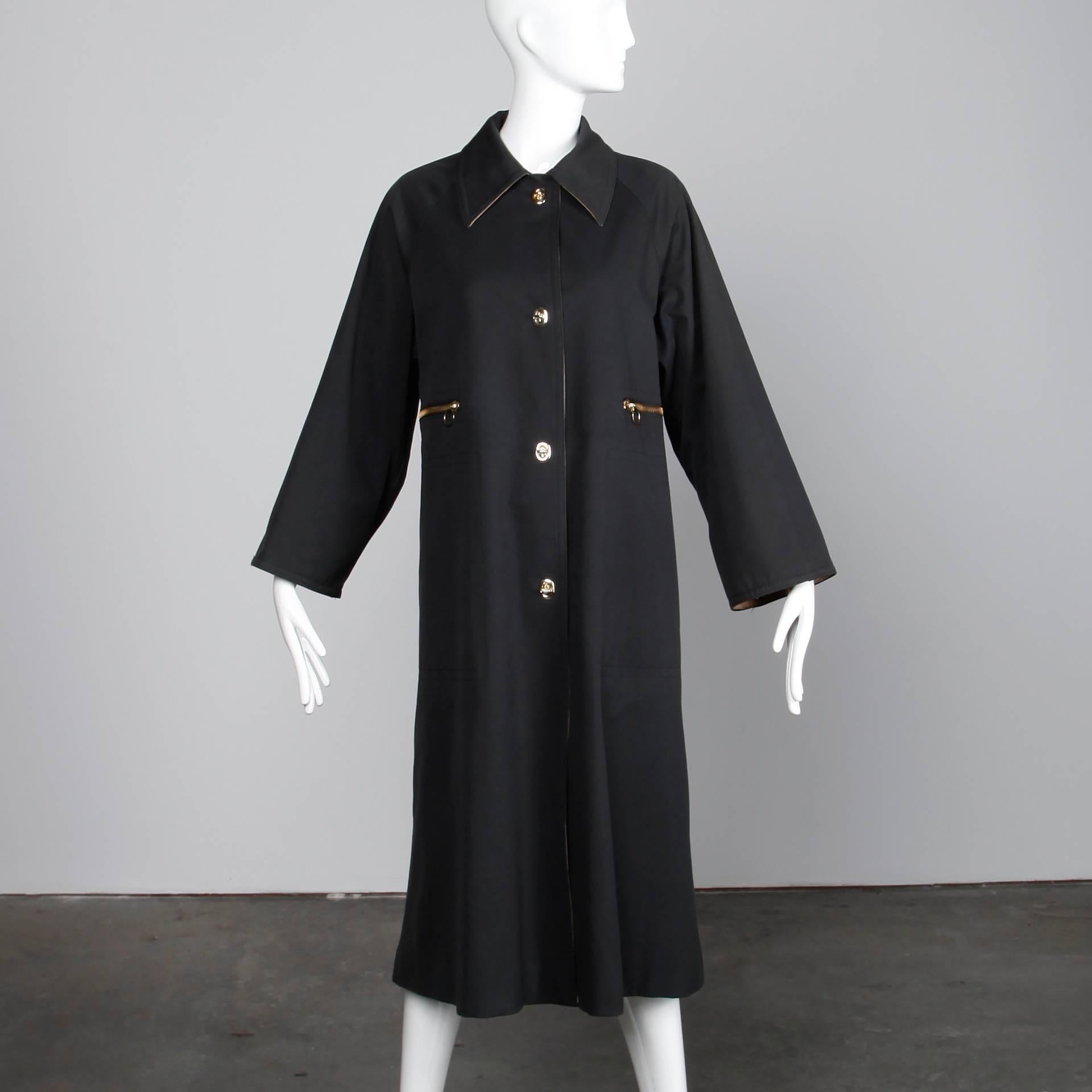  Bonnie Cashin for Russ Taylor Vintage Black and Tan Rain Coat, 1970s 2