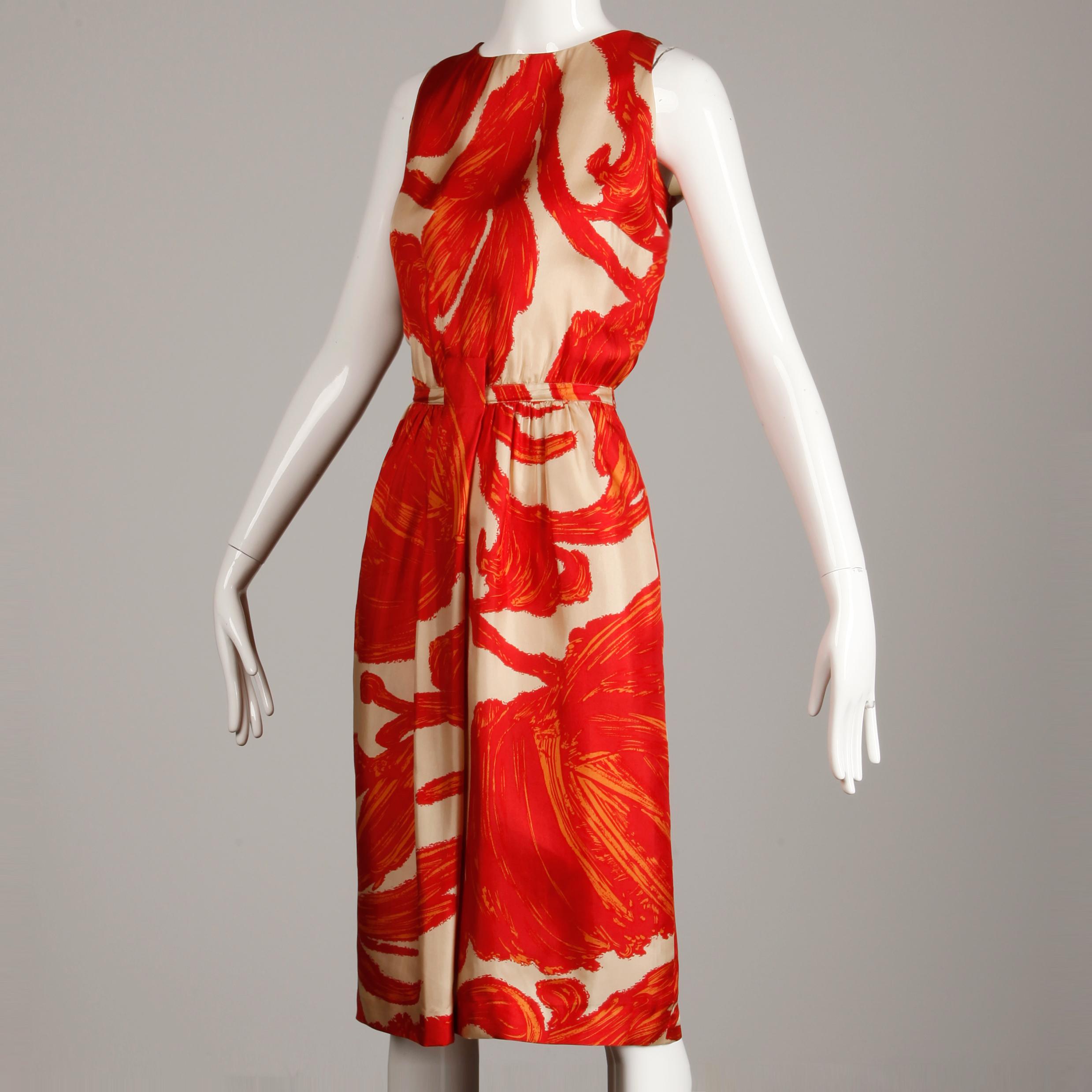 1963 B.H. Wragge Vintage Red Orange Beige Silk Midcentury Print Sheath Dress In Excellent Condition In Sparks, NV