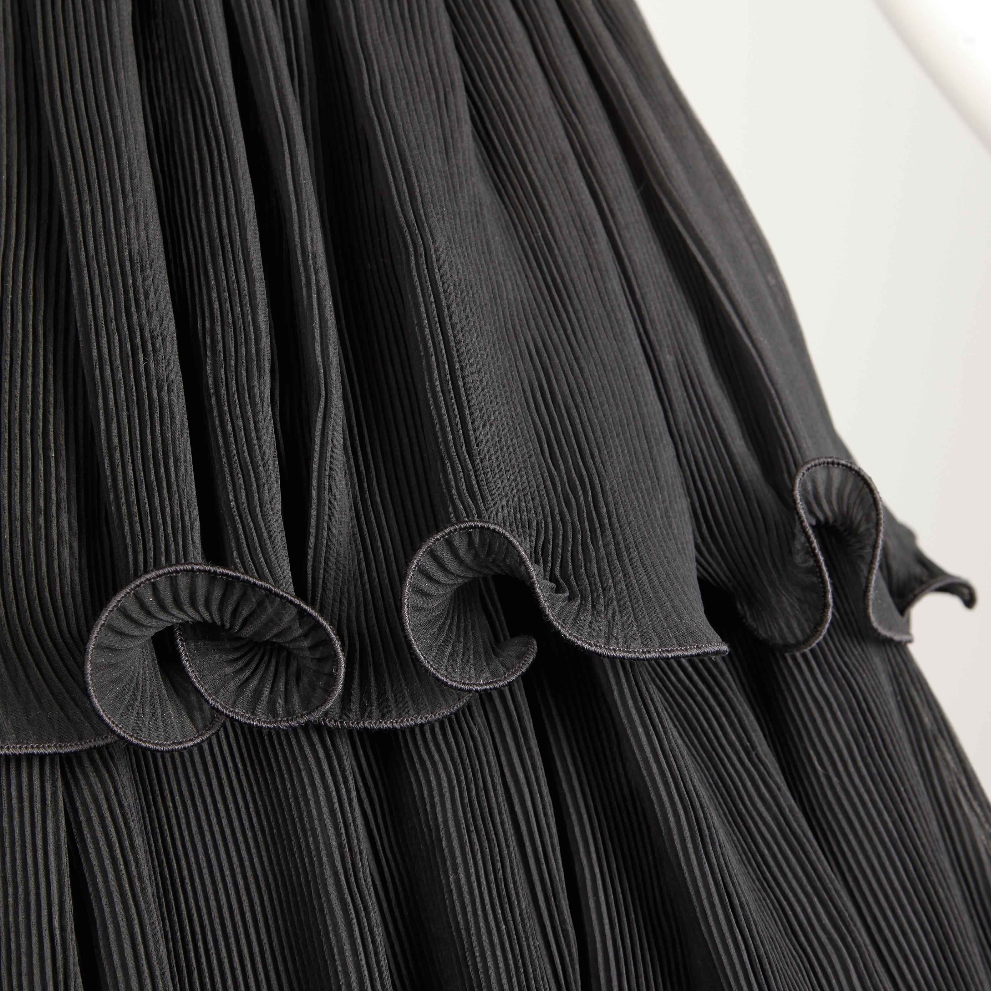 1970s Emma Domb Vintage Black Pleated Cocktail Dress In Excellent Condition In Sparks, NV