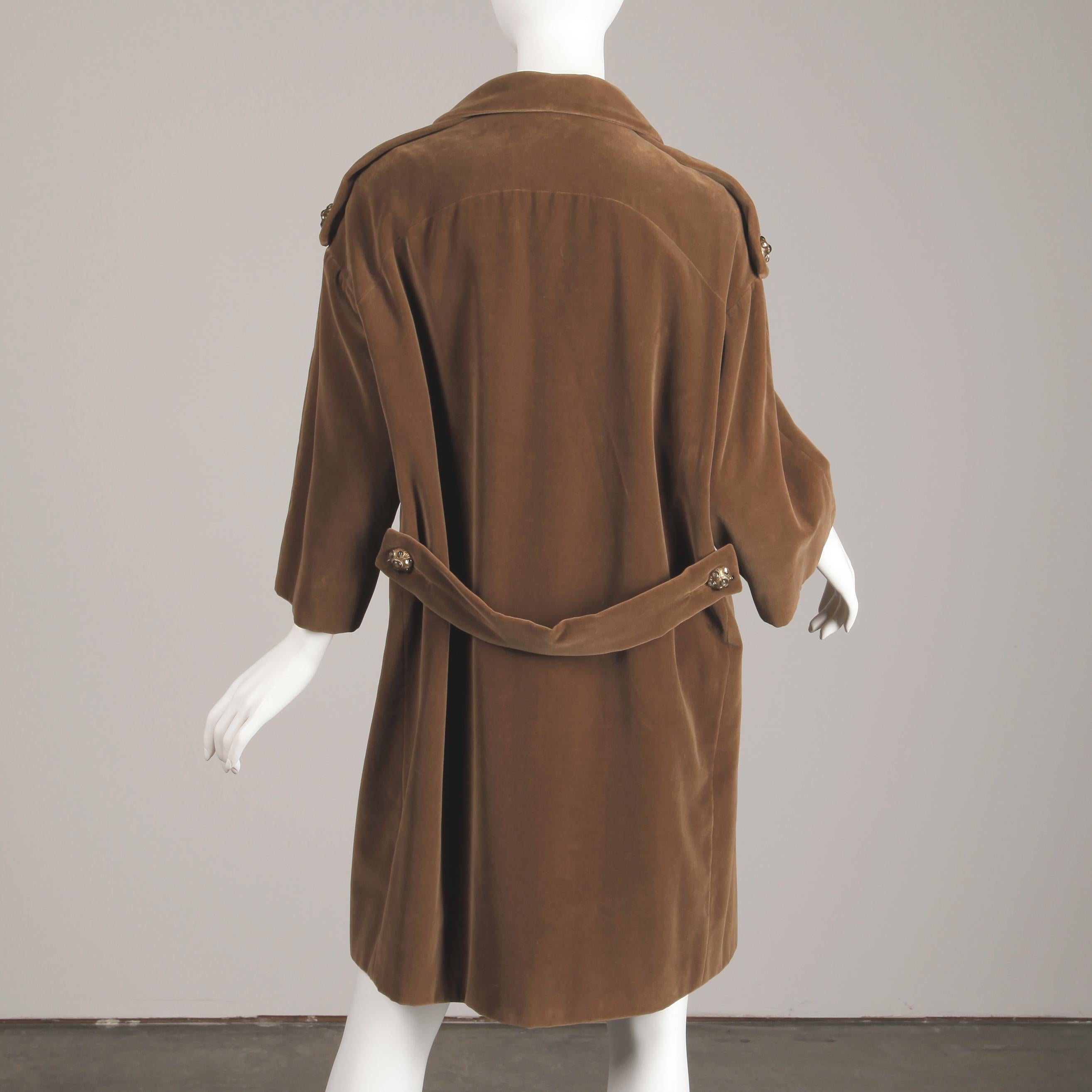 1960s Charles Cooper for Nan Duskin Vintage Brown Velvet Military Mod Coat For Sale 2