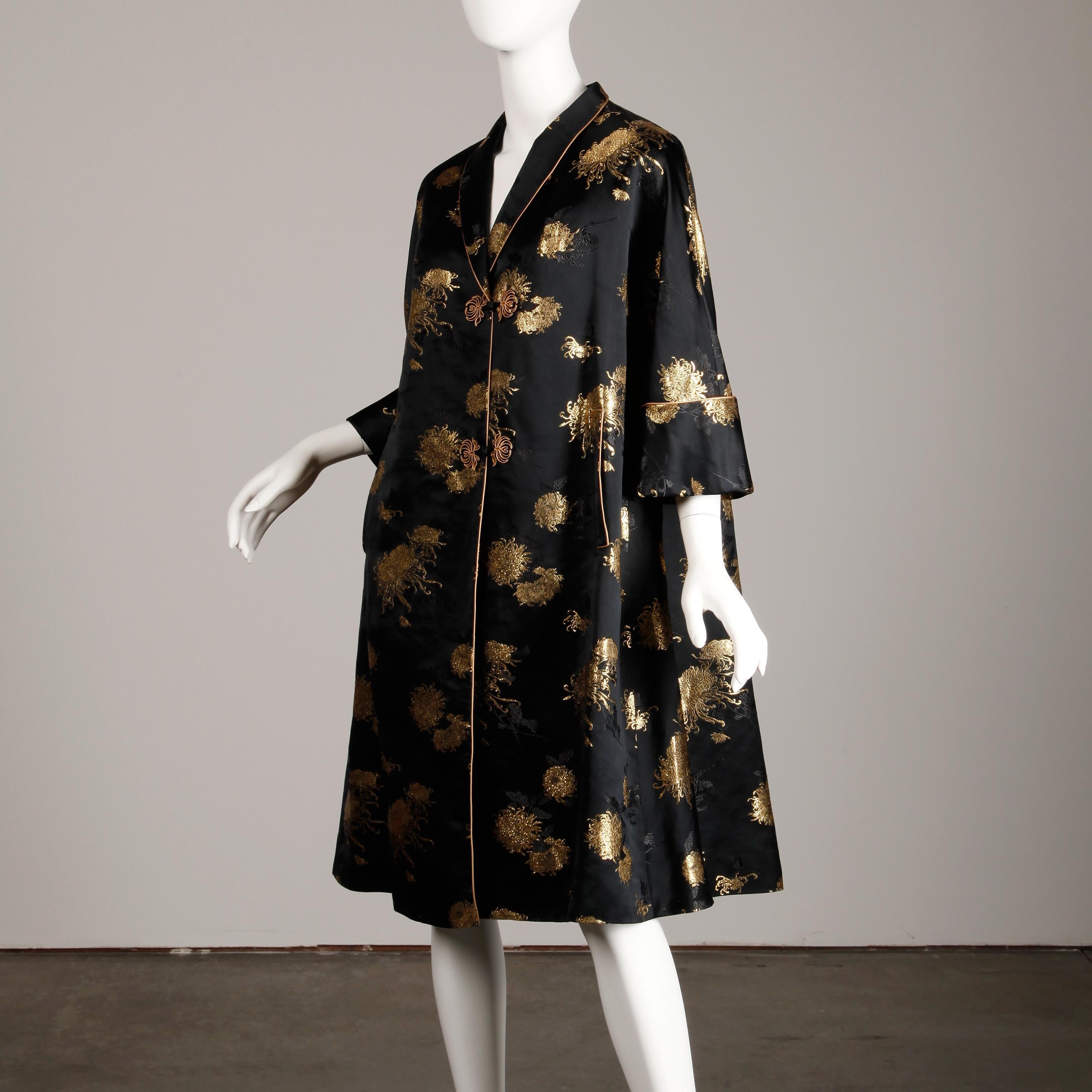 Stunning 1960s Vintage Black + Metallic Gold Silk Satin Evening or Opera Coat 4