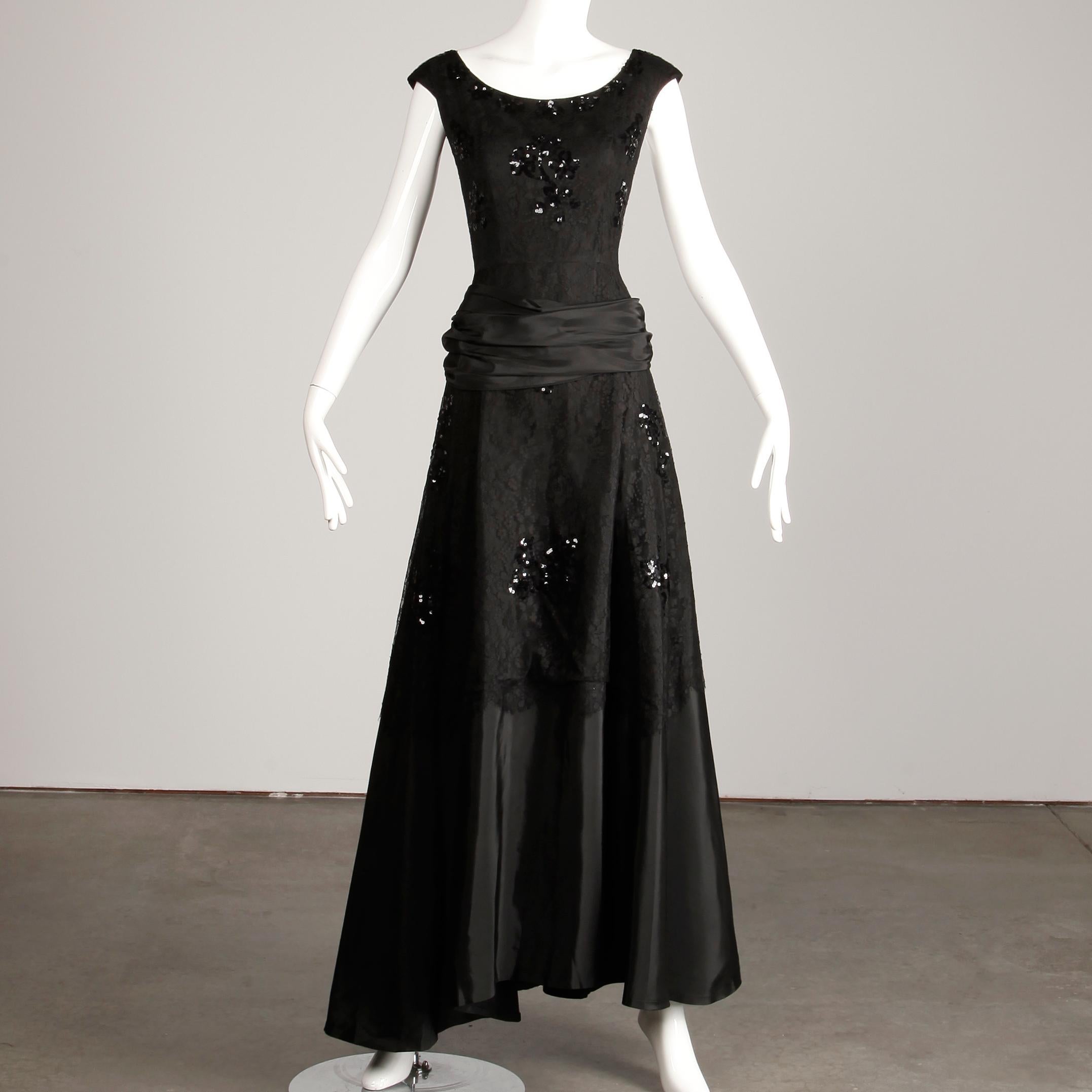 1940er Jack Herzog Vintage Schwarz Spitze + Pailletten verschönert Abendkleid/ Kleid im Angebot 1