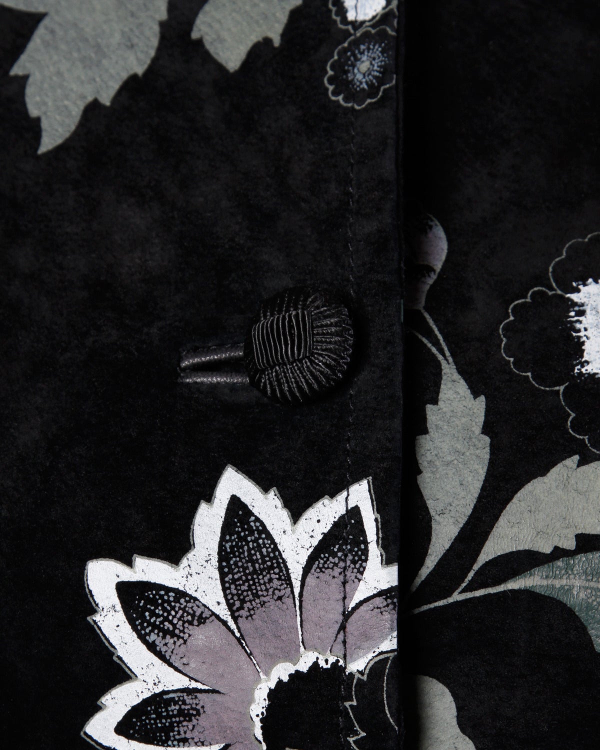 Michael Hoban for North Beach Leather Vintage Black Floral Jacket In Excellent Condition For Sale In Sparks, NV