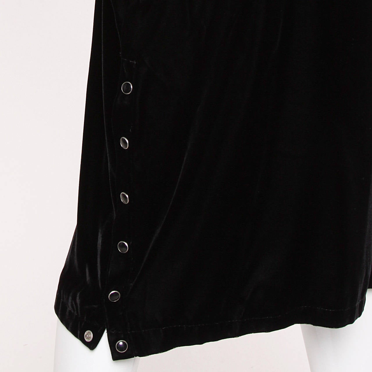Norma Kamali Omo Vintage 1980s Avant Garde Black Velvet Batwing Dress In Excellent Condition In Sparks, NV