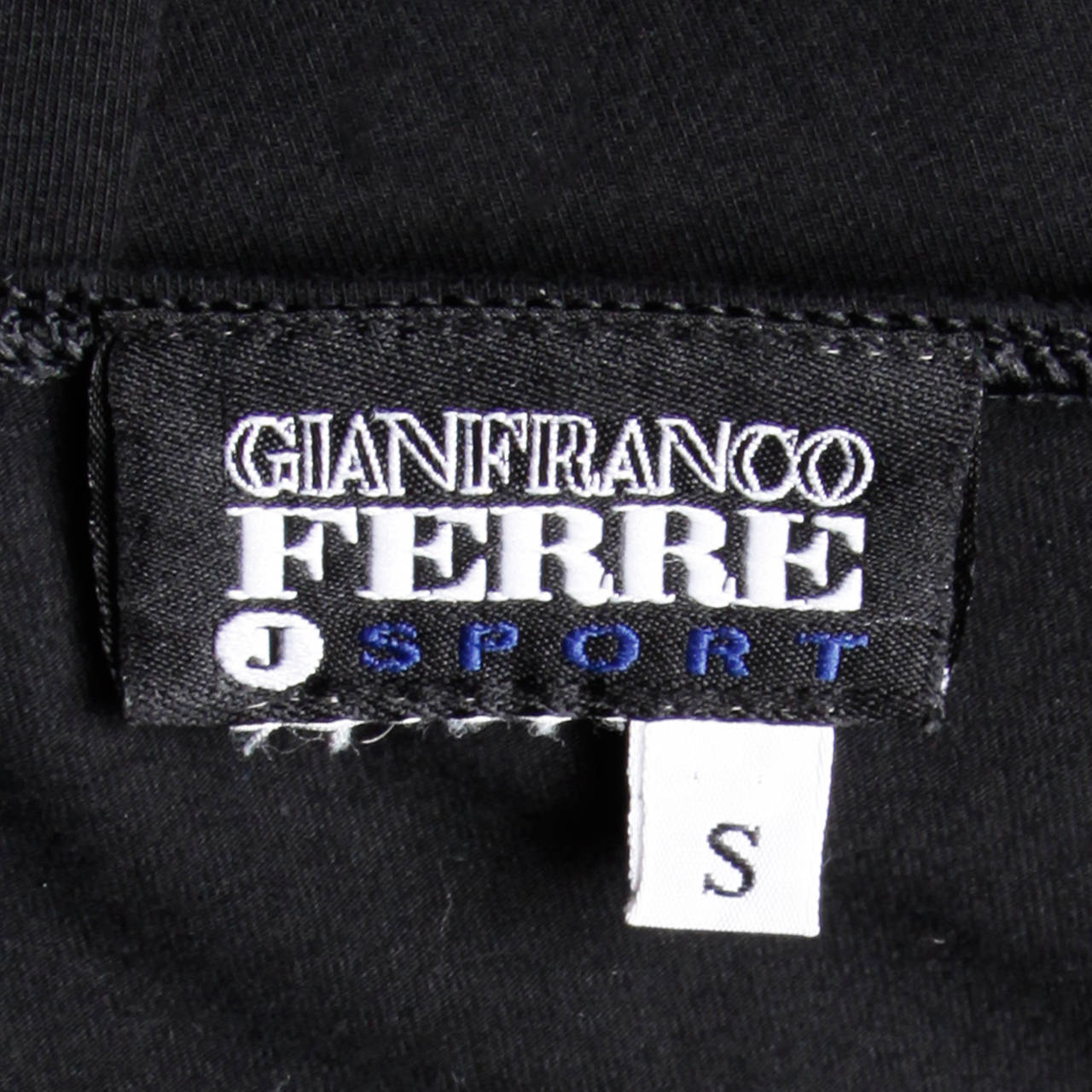 Gianfranco Ferre - Ensemble jupe et haut vintage à empiècements colorés, style sportif, 2 pièces en vente 5