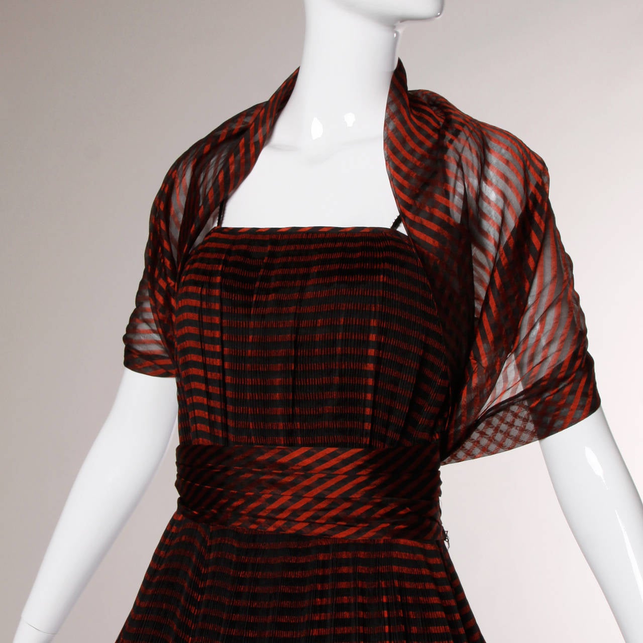 Vintage 1940s Irridescent Crystal Pleated Red Stripe Dress + Wrap In Excellent Condition In Sparks, NV