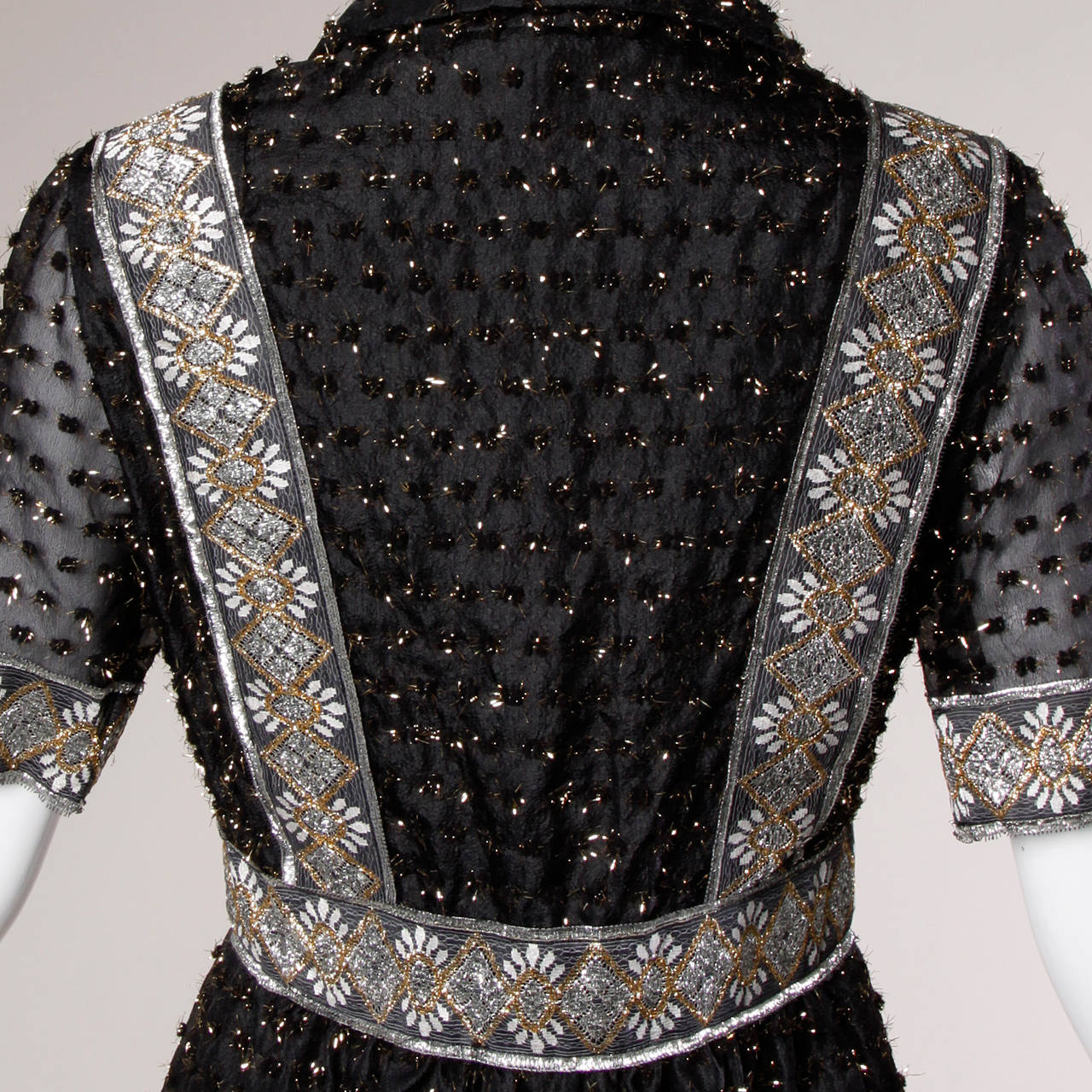Oscar del la Renta Vintage 1960s Black Silk Metallic Eyelash Dress In Excellent Condition In Sparks, NV