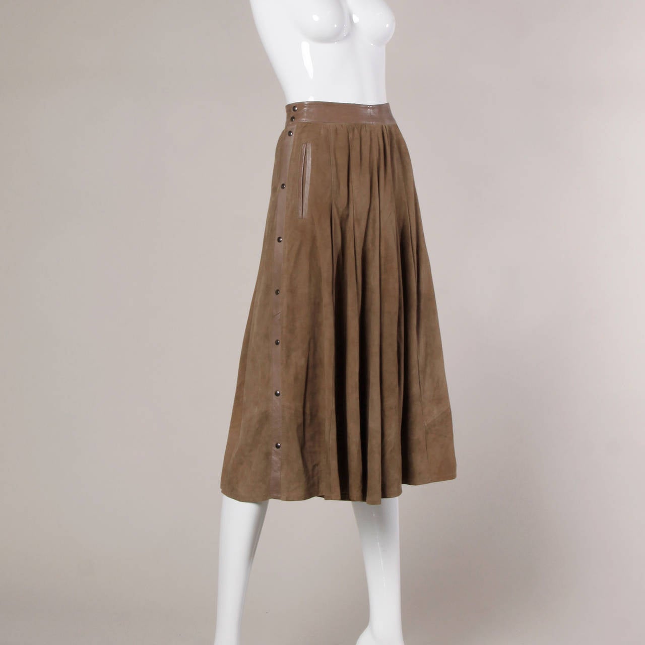 Women's Valentino Vintage Brown Buttery Leather Culottes Shorts