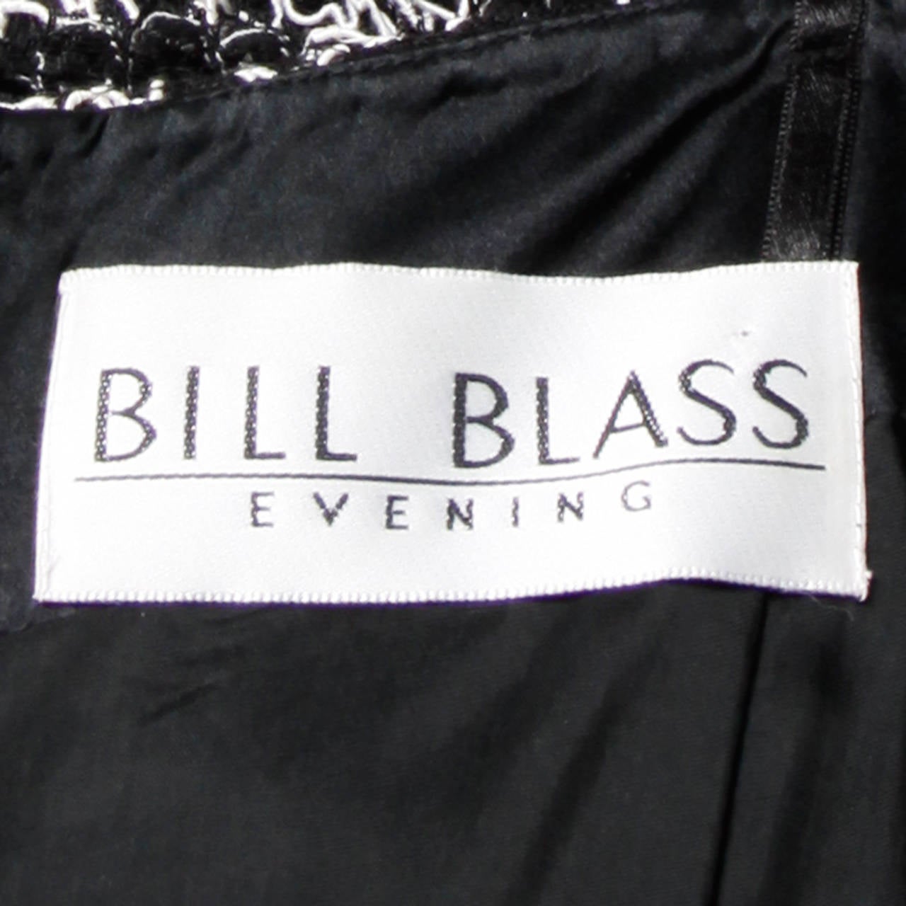 Women's Bill Blass Vintage Black + White Lace Strapless Cocktail Dress For Sale