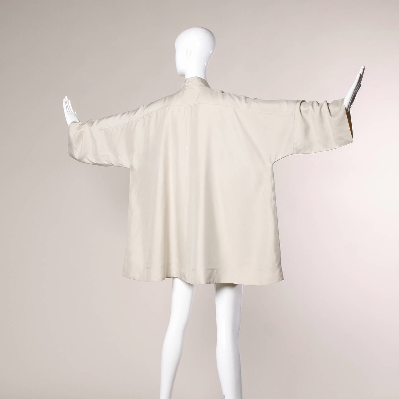Stunning Salvatore Ferragamo Vintage Silk Kimono Jacket or Swing Coat 4