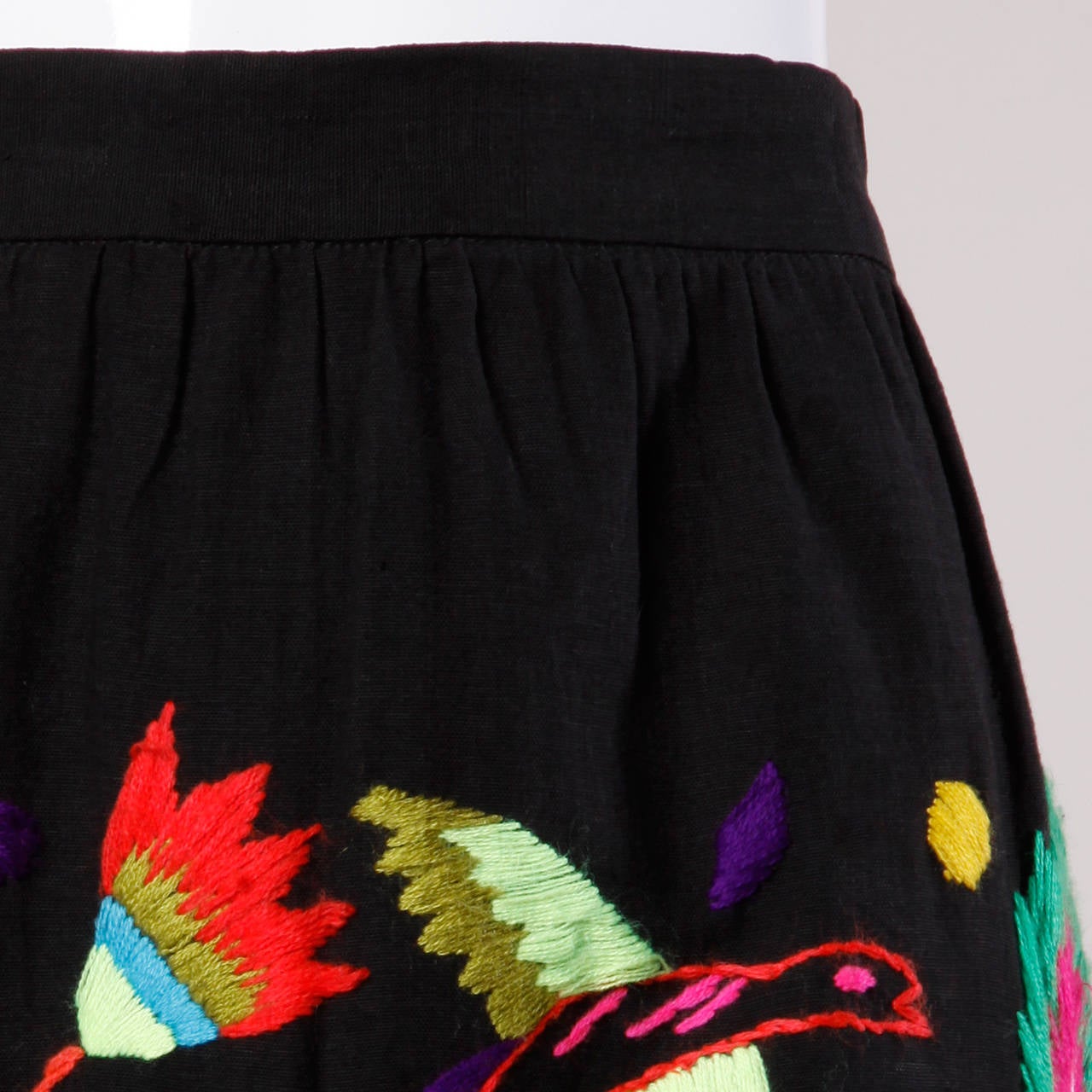 1970s Vintage Hand-Embroidered Maxi Skirt 2