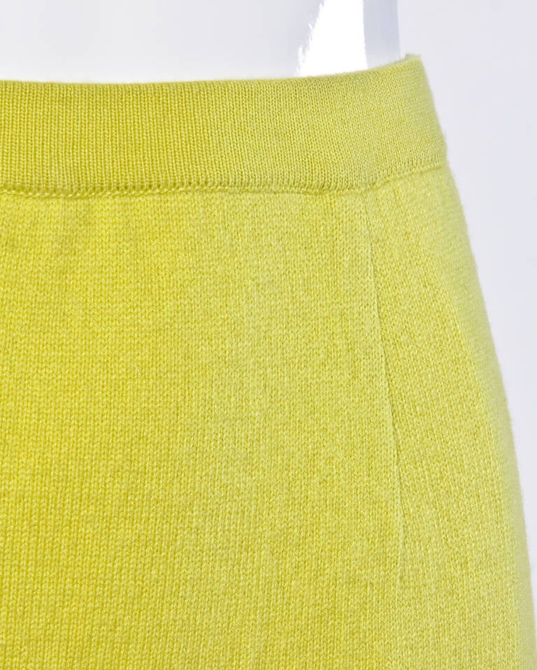 Unworn Vintage 1960s 60s I. Magnin 100% Cashmere Pencil Skirt with Tags In New Condition In Sparks, NV
