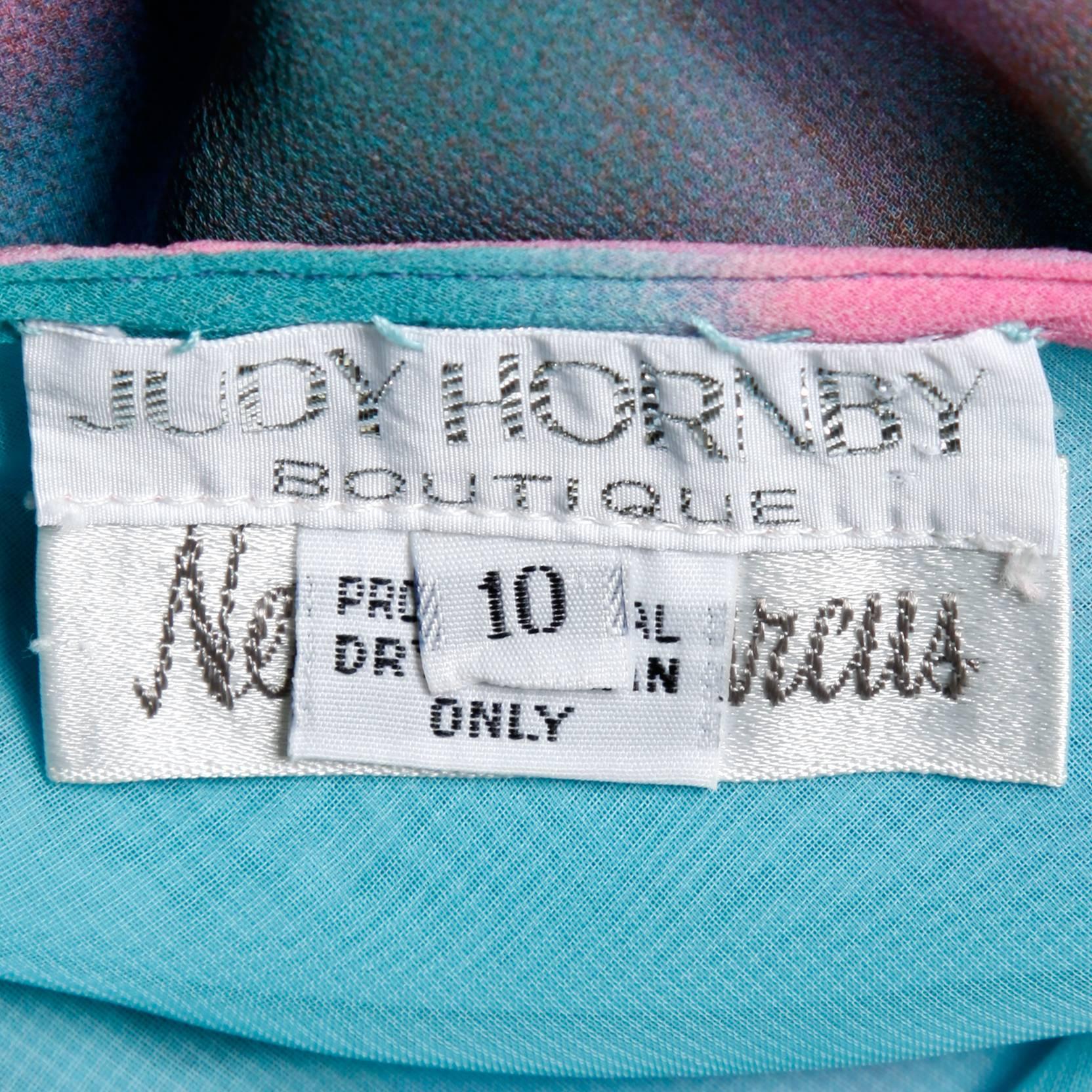 Judy Hornby für Neiman Marcus Vintage Handbemaltes Seidenkleid und Wrap-Ensemble Damen im Angebot