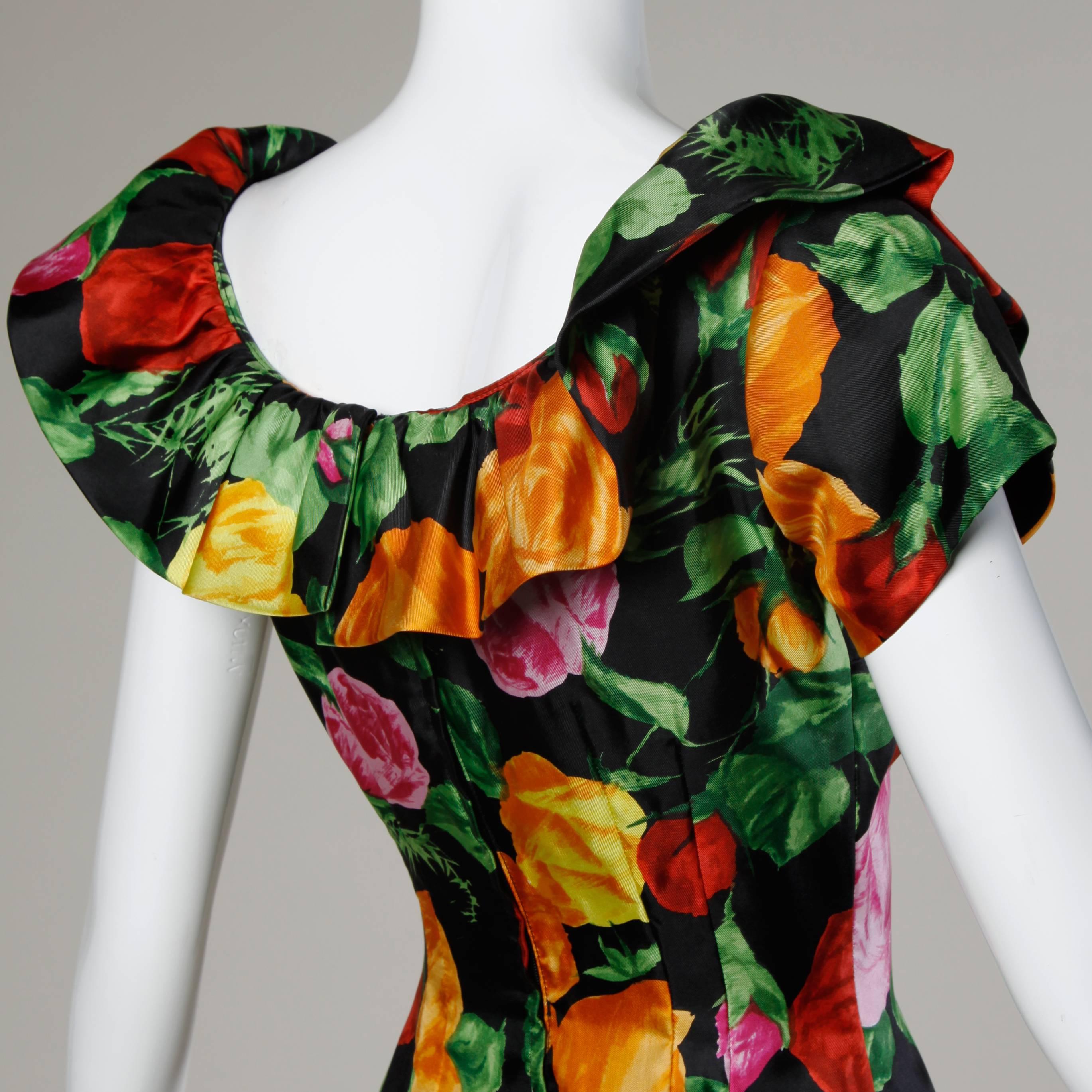 1960s Vintage Floral Print Formal Silk Cocktail Sheath Dress In Excellent Condition For Sale In Sparks, NV