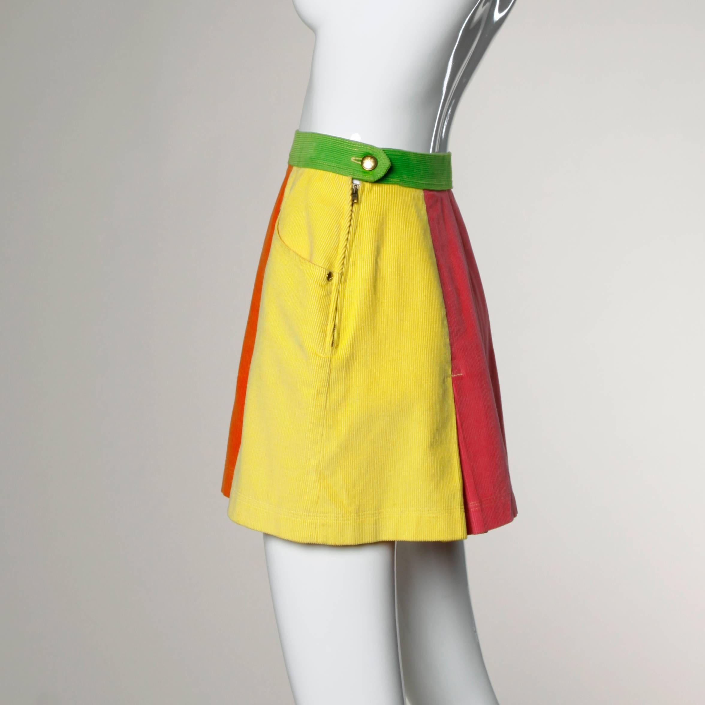Moschino Vintage Color Block Corduroy Mini Skirt In Excellent Condition In Sparks, NV