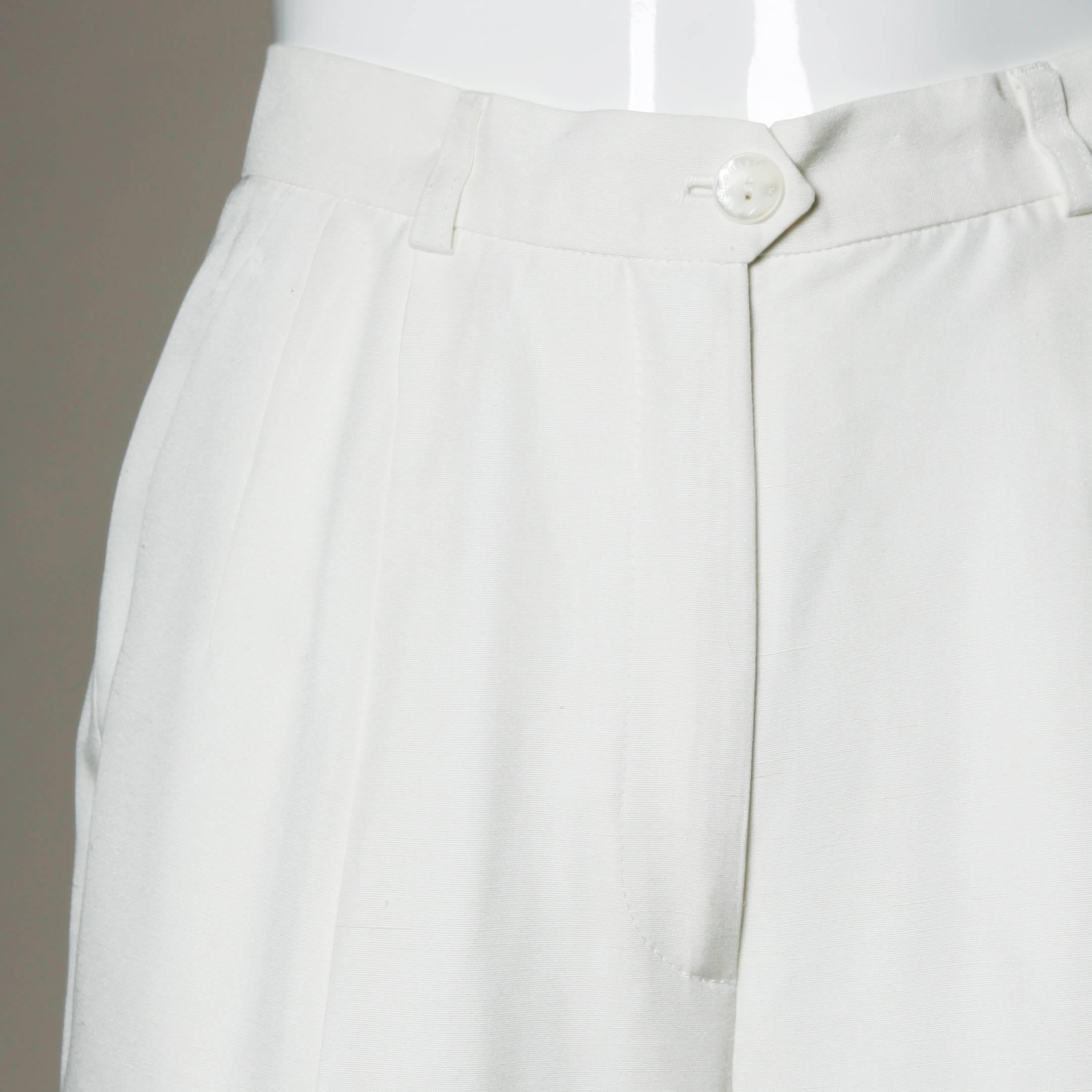 Louis Feraud 90s Vintage White High Waisted Trousers or Pants In Excellent Condition In Sparks, NV