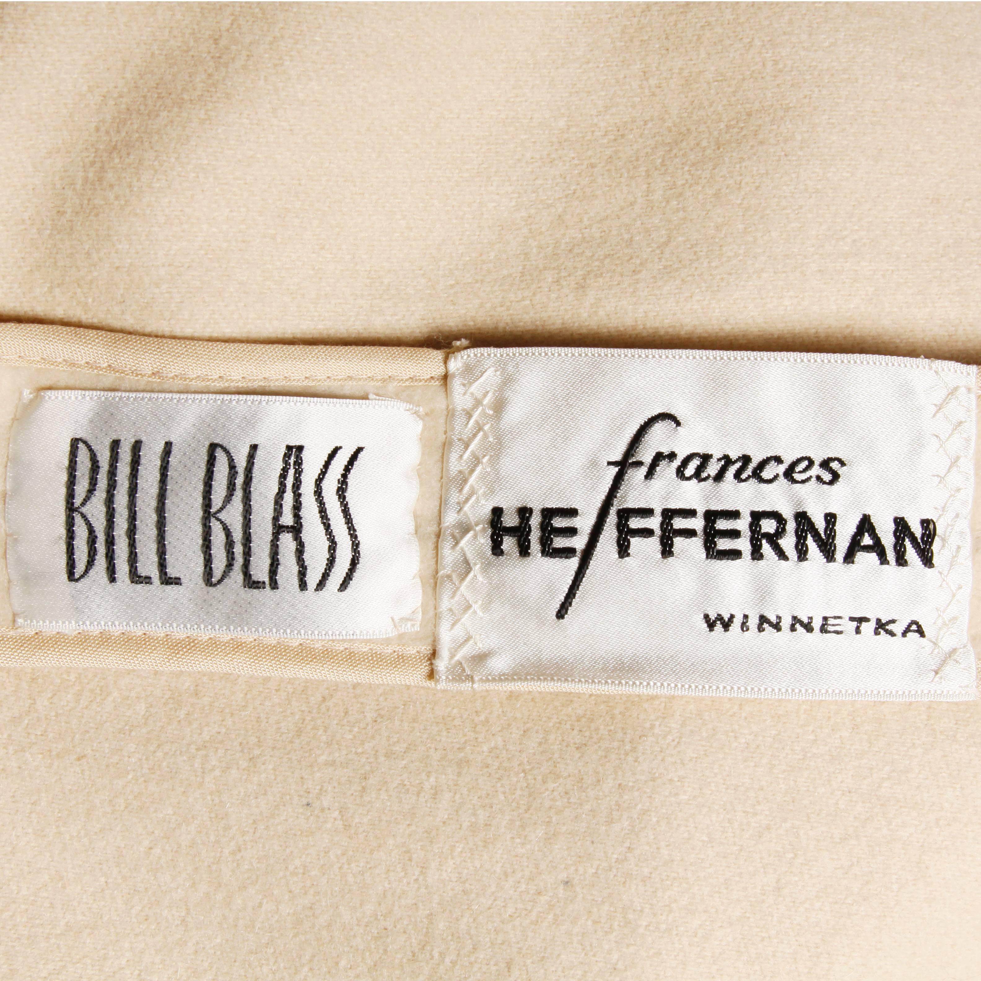 Stunning vintage cashmere maxi coat by Bill Blass for Frances Heffernan. Absolutely gorgeous quality and extra long length. 

Details:

Partially Lined
Side Pockets
Front Zip and Hook Closure
Marked Size: Not Marked
Estimated Size: