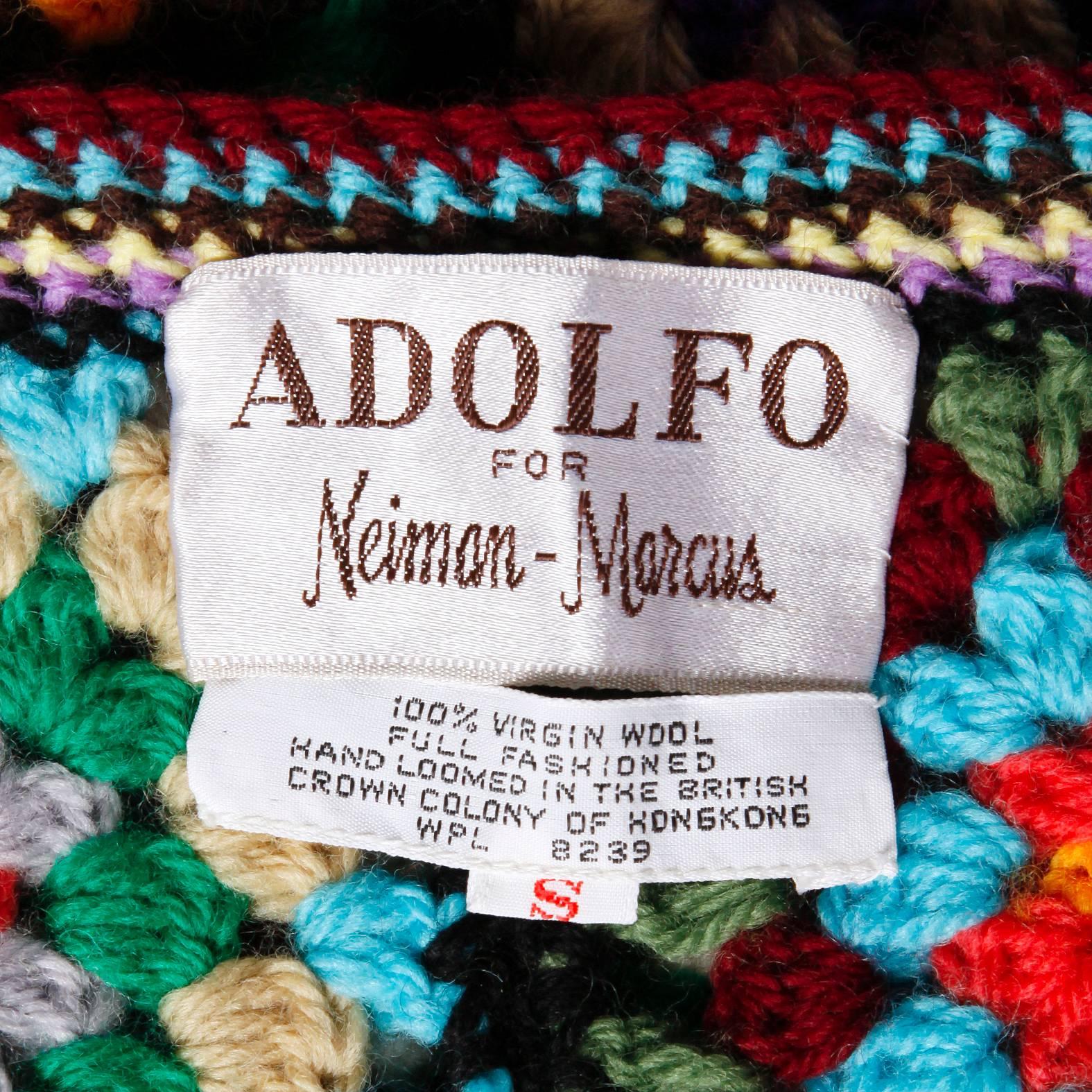 Adolfo für Neiman Marcus Vintage Wolle Granny Squares gehäkelt Strickjacke Pullover im Zustand „Hervorragend“ in Sparks, NV