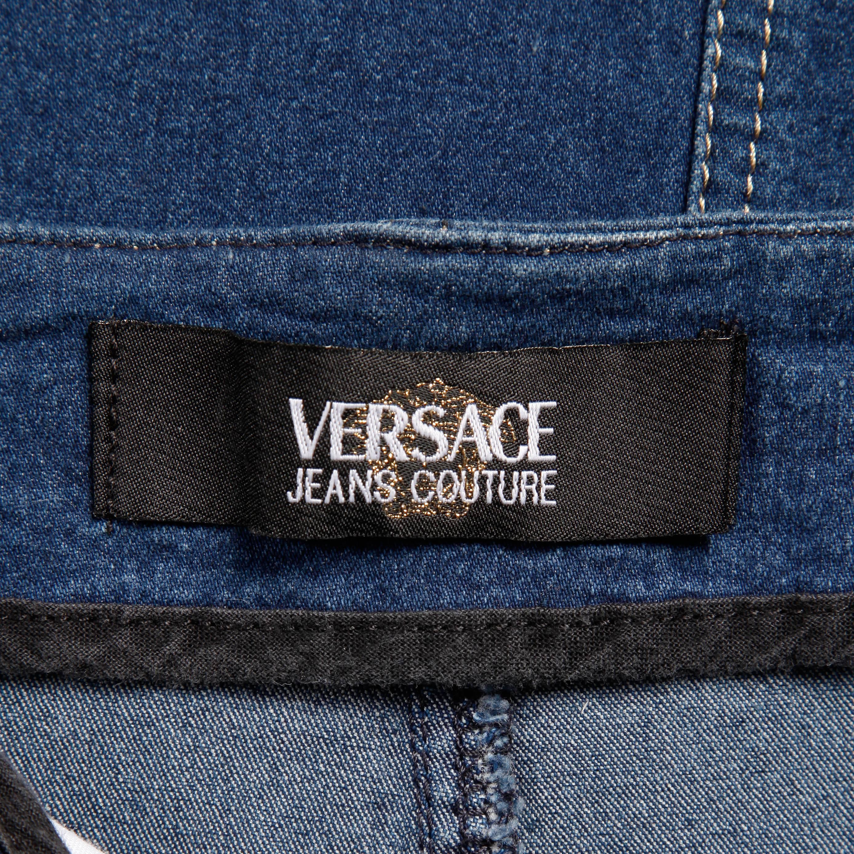 Versace Jeans Couture Vintage Low Waist Stretch Denim Jean Skirt In Excellent Condition In Sparks, NV