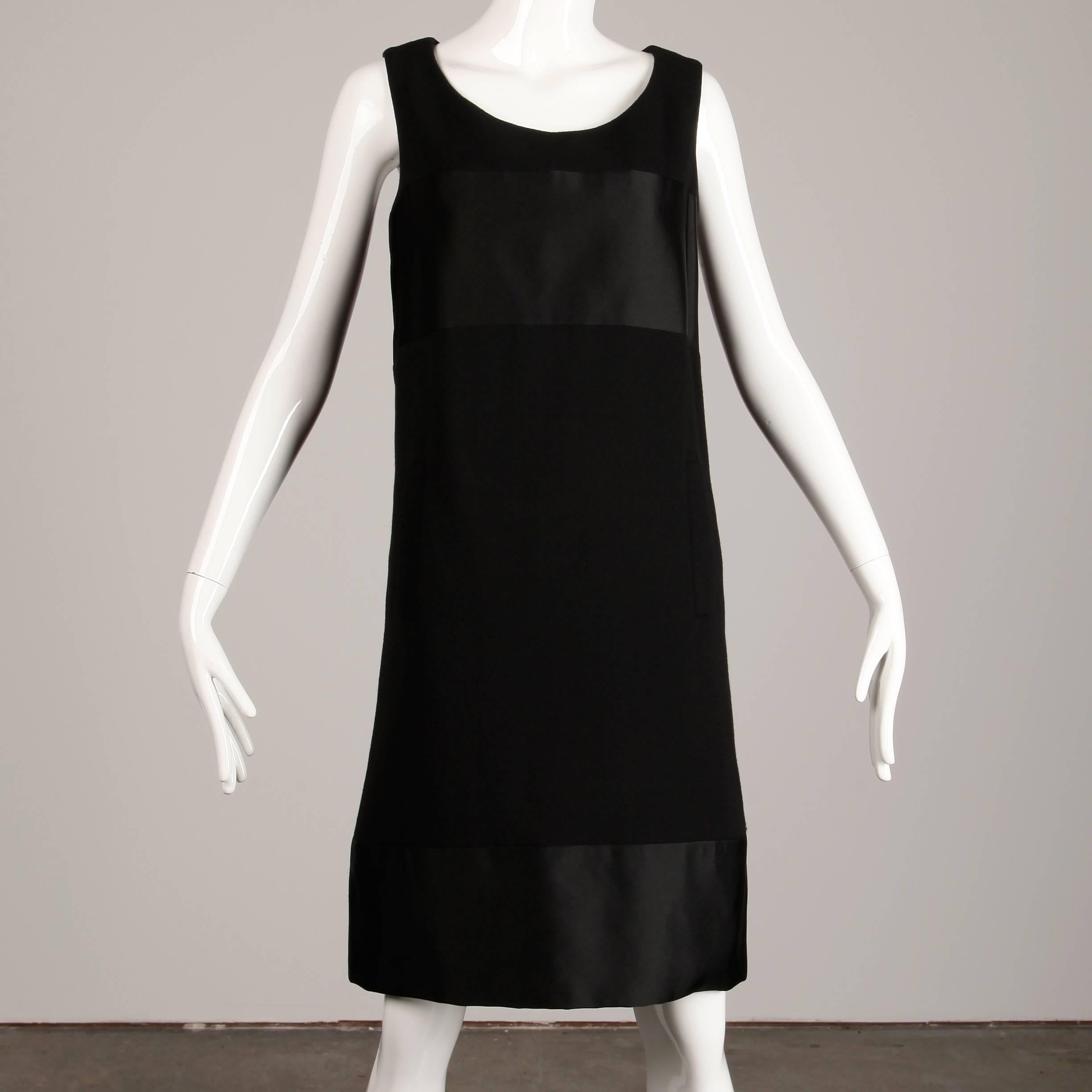 1960s Geoffrey Beene Vintage Black Wool + Silk Fabric Block Mod Shift Dress In Excellent Condition In Sparks, NV