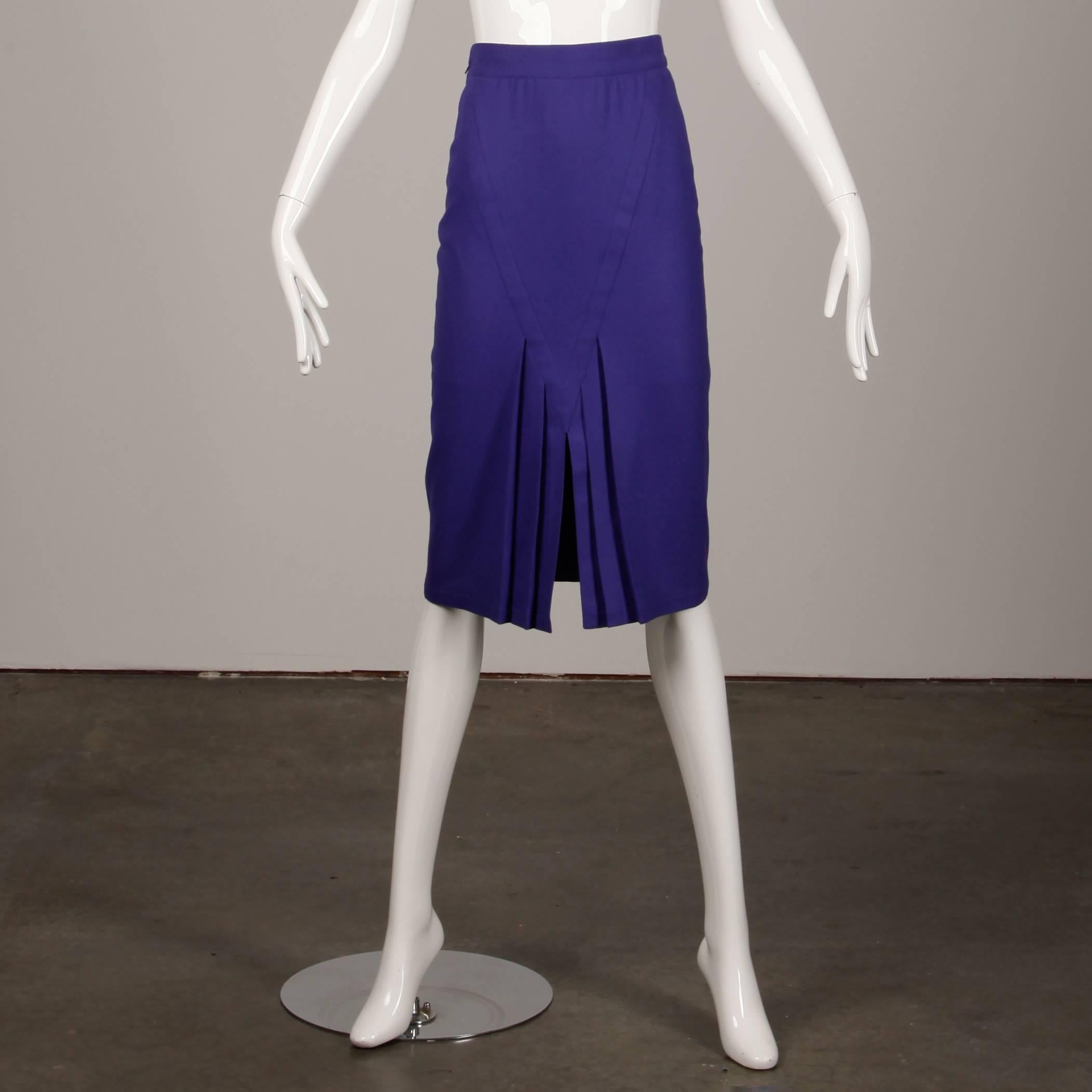 Amen Wardy Vintage 1980s Avant Garde Purple Wool Pencil Skirt with Pleated Slit In Excellent Condition In Sparks, NV
