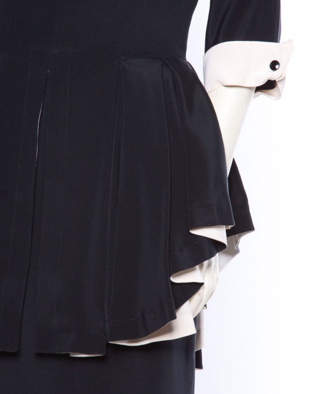 Bernard Perris Paris Vintage Stunning Black and Off White Silk Peplum Dress For Sale 2