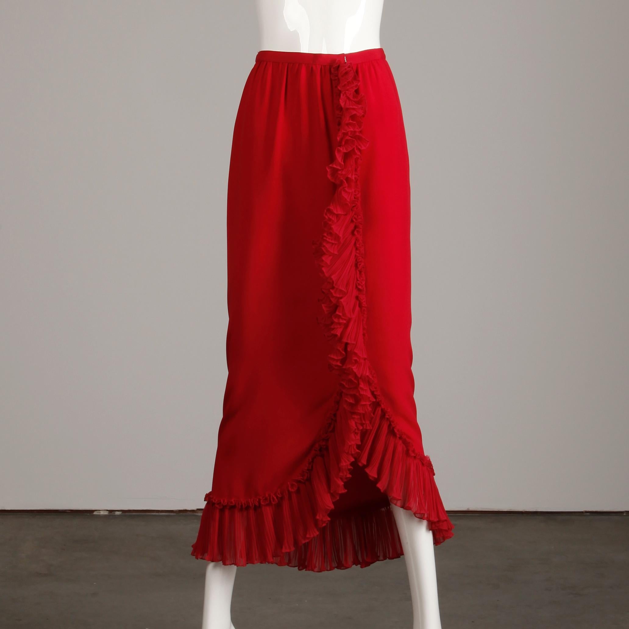 Giorgio Sant'Angelo Vintage Burgundy Red Knife Pleated Ruffle Maxi Skirt, 1970s  In Excellent Condition In Sparks, NV