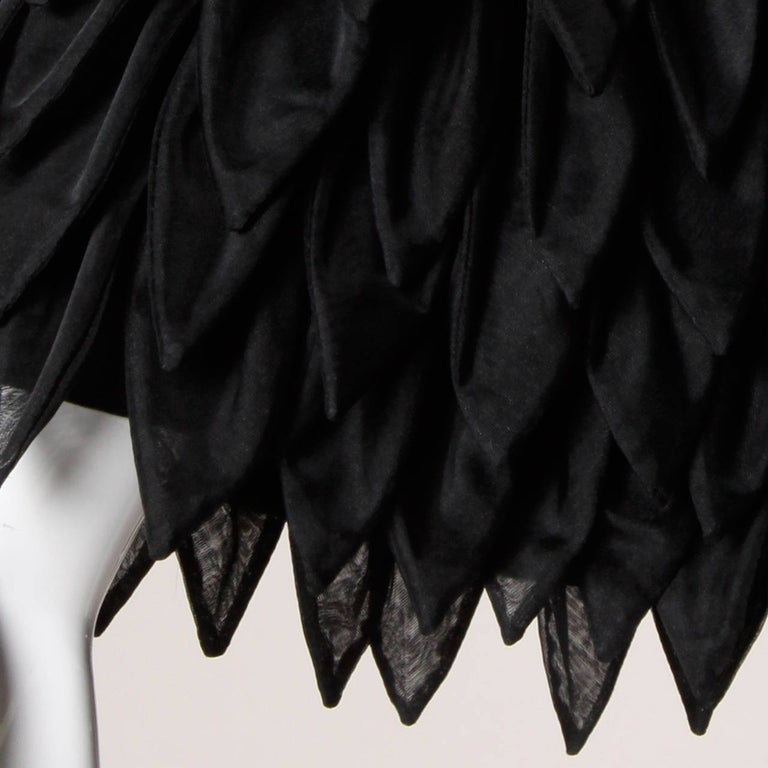 Women's 1960s Vinchi Vintage Italian Sculptural Silk + Wool Petal Swing Coat For Sale