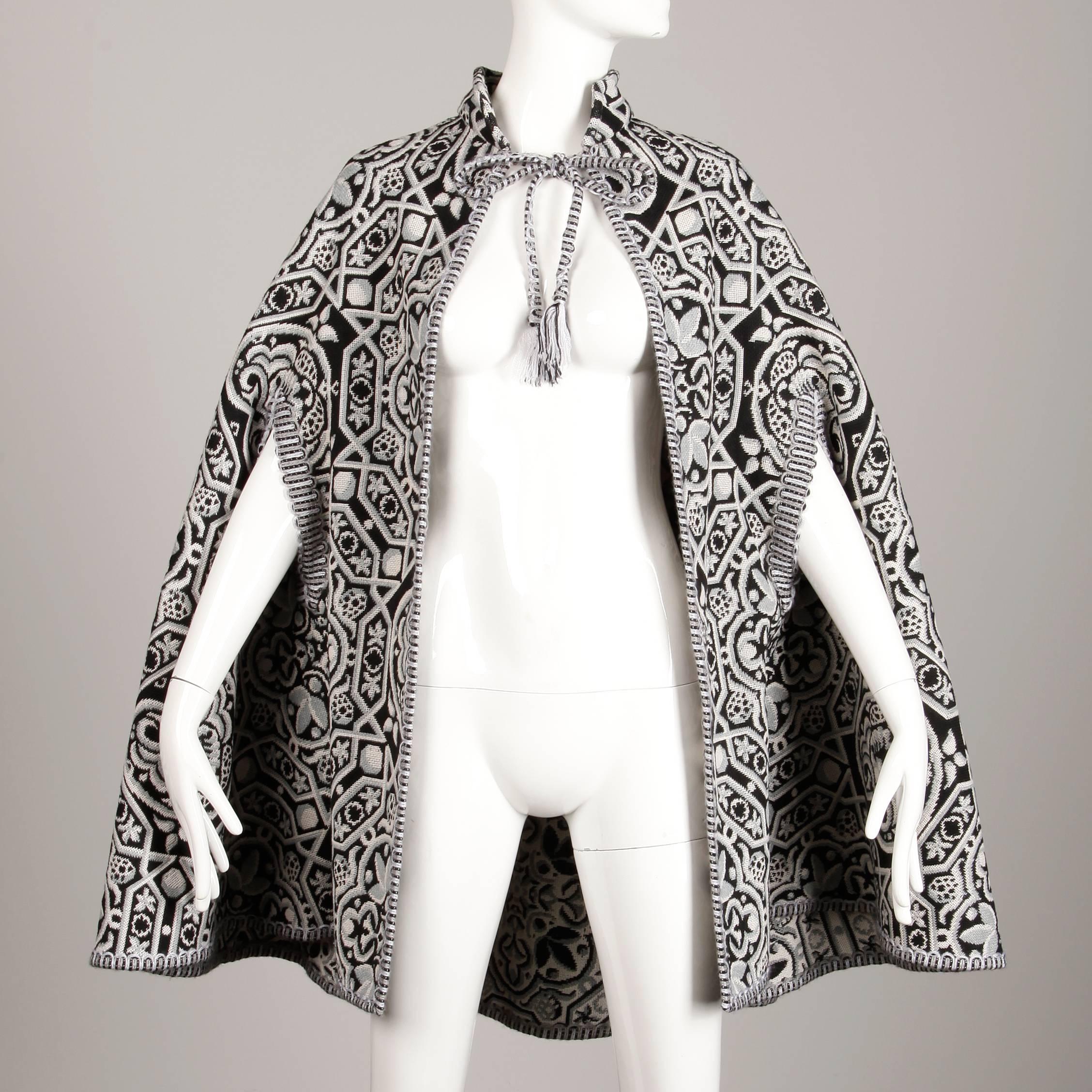 1970s Vintage Black, White + Gray Woven Tapestry Cape Coat/ Jacket (Spain) 1
