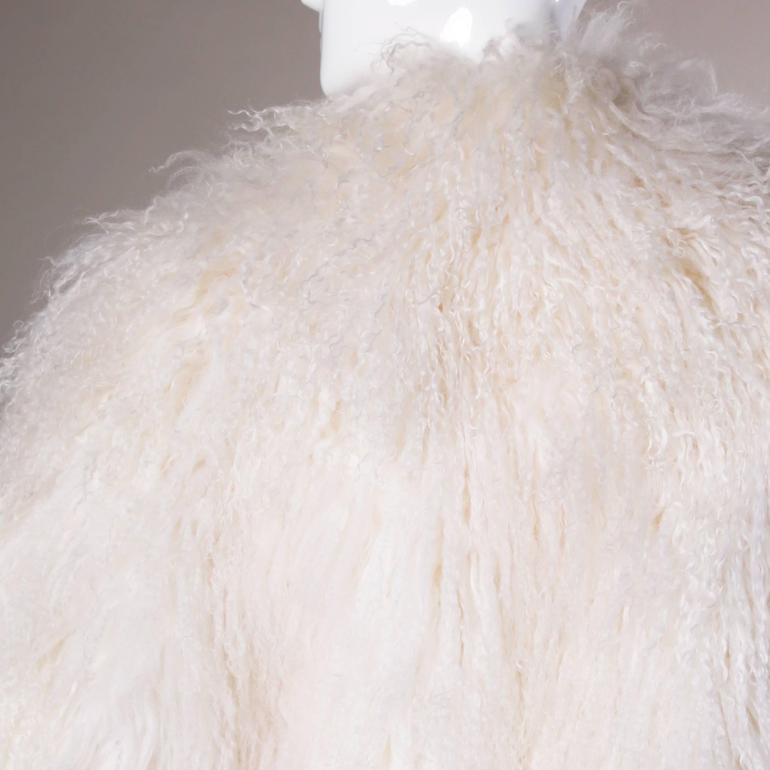Women's 1970s Vintage White Shaggy Mongolian Lamb Fur Full-Length Coat