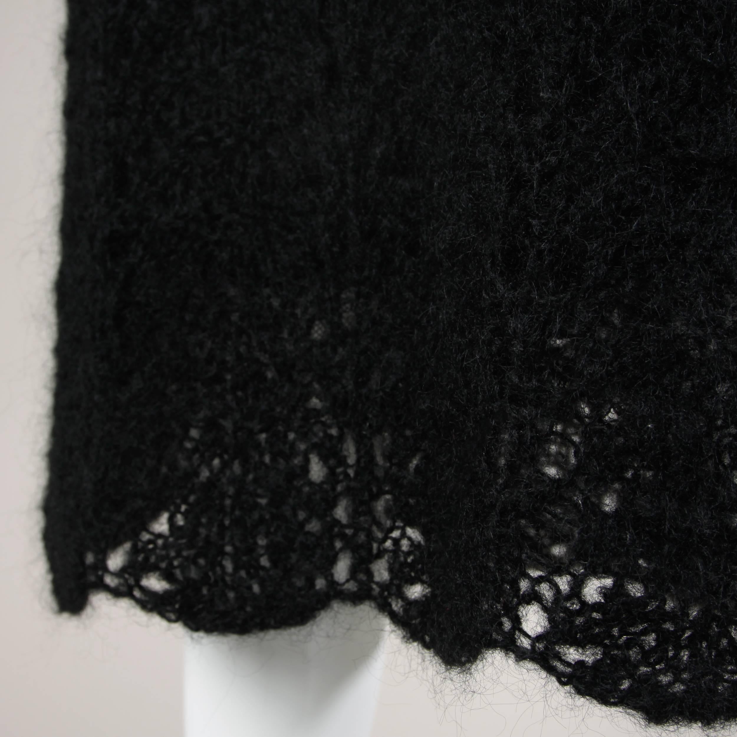 1960s Black Hand Crochet Italian Wool Dress In Excellent Condition For Sale In Sparks, NV