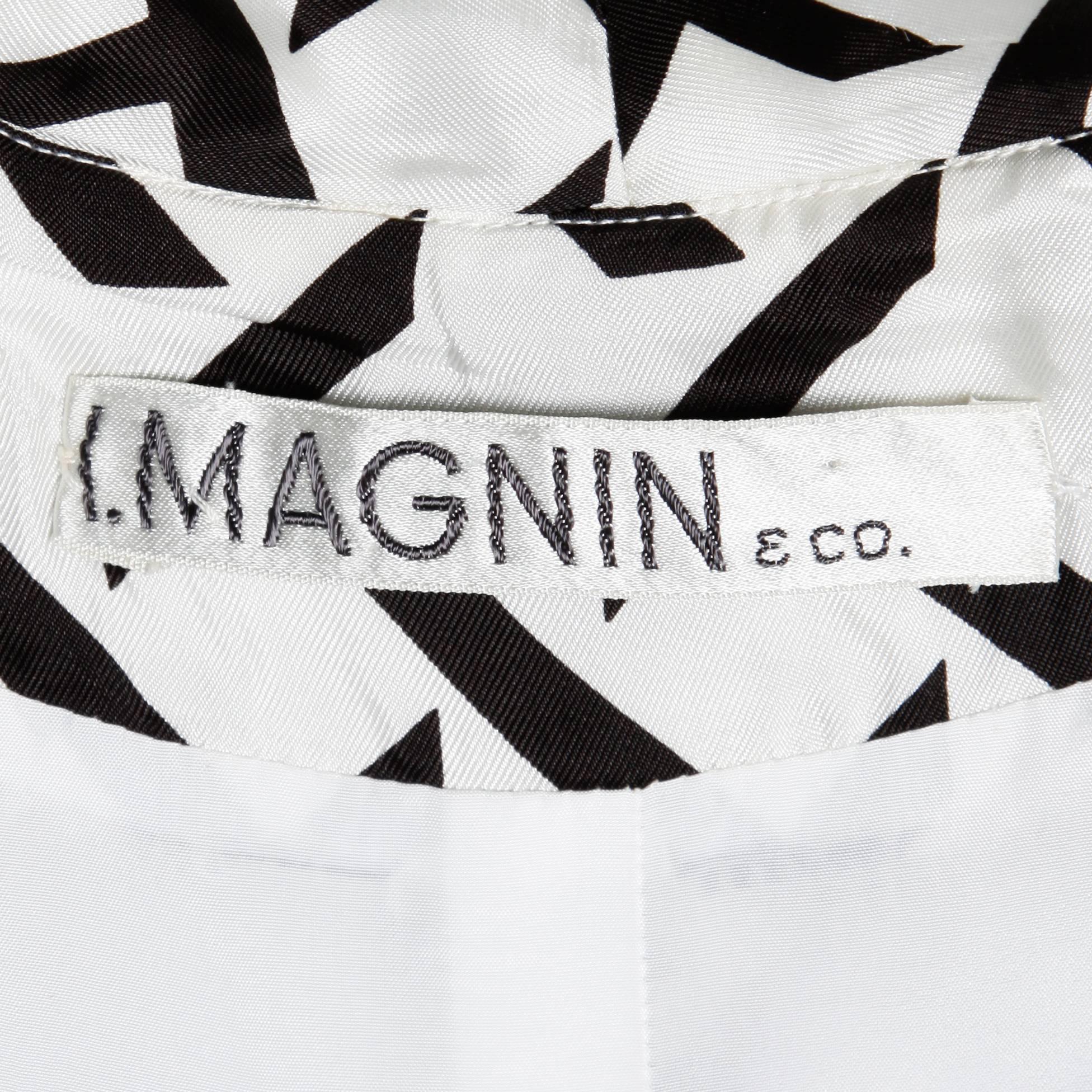 I. Magnin Manteau vintage en soie à imprimé graphique noir et blanc, années 1960 Excellent état - En vente à Sparks, NV