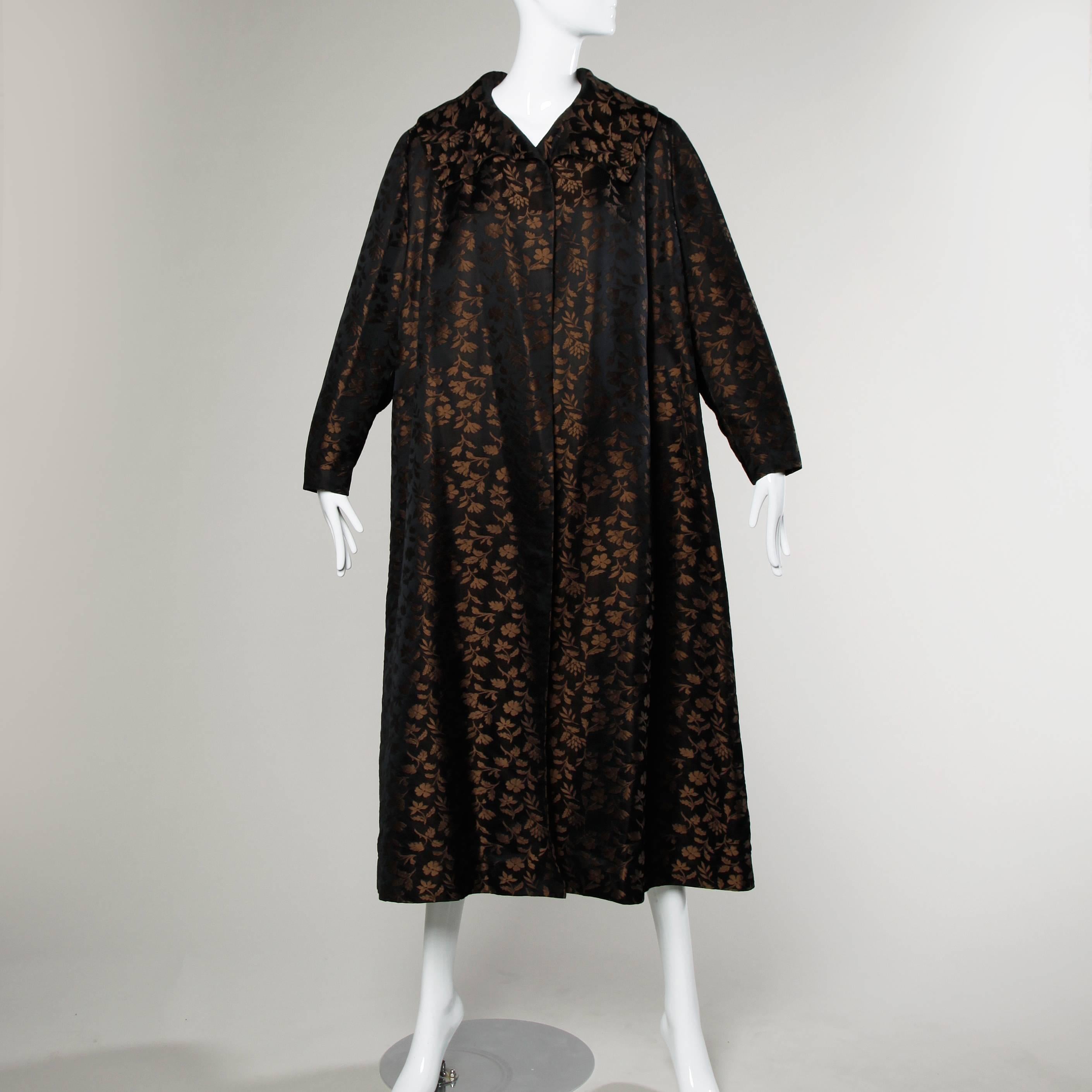Monte Sano & Pruzan Vintage 1950s Silk Brocade Coat with a Bubble Hem 1