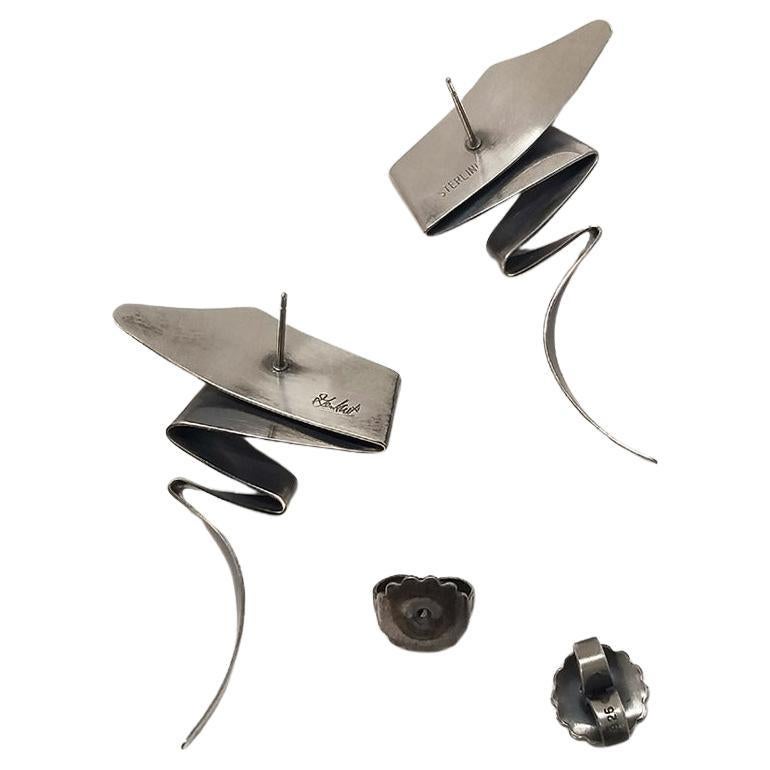 Silver Squiggles, Gerhard Herbst Studio Silver Earrings, Midcentury Style  In Good Condition For Sale In Encinitas, CA