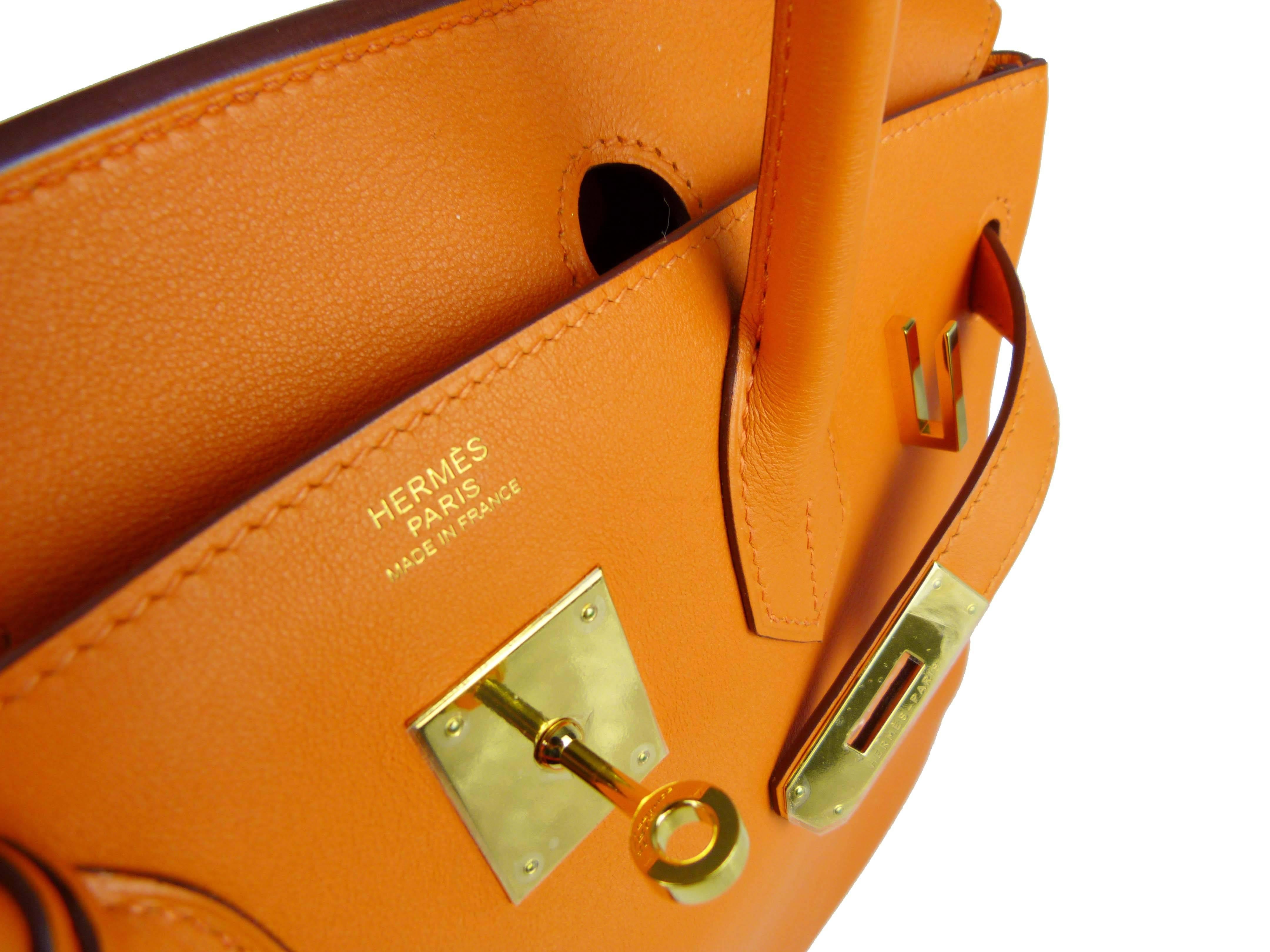 Hermes Birkin bag 30cm calf Gulliver orange, ties and gold plated clasp, double handle, keys, padlocks and dustbag. 

Very good condition and authenticated by experts Chombert & Sternbach in Paris.

Like new, Still have the protective plastic. 
Year