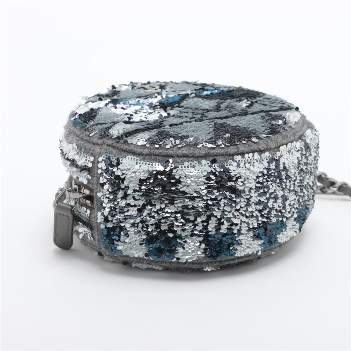 Chanel CC Logo Paillettes x Chaîne en laine Sac à bandoulière rond Gris * PRÉCOURS * en vente 2