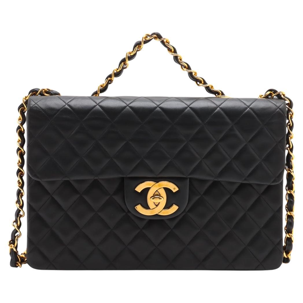 Chanel CC Logo Matelasse 34 Maxi Lambskin Single Flap Double Chain Shoulder Bag en vente
