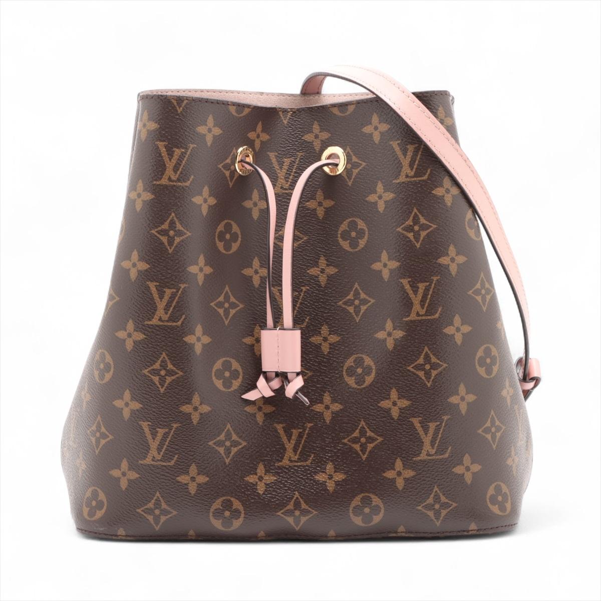 Die Louis Vuitton Monogram NéoNoé in Rose Ballerine ist eine moderne Neuinterpretation der klassischen Bucket Bag, die das zeitlose Monogram Canvas mit zartrosa Lederakzenten für einen femininen Touch kombiniert. Sie wurde für den eleganten Alltag