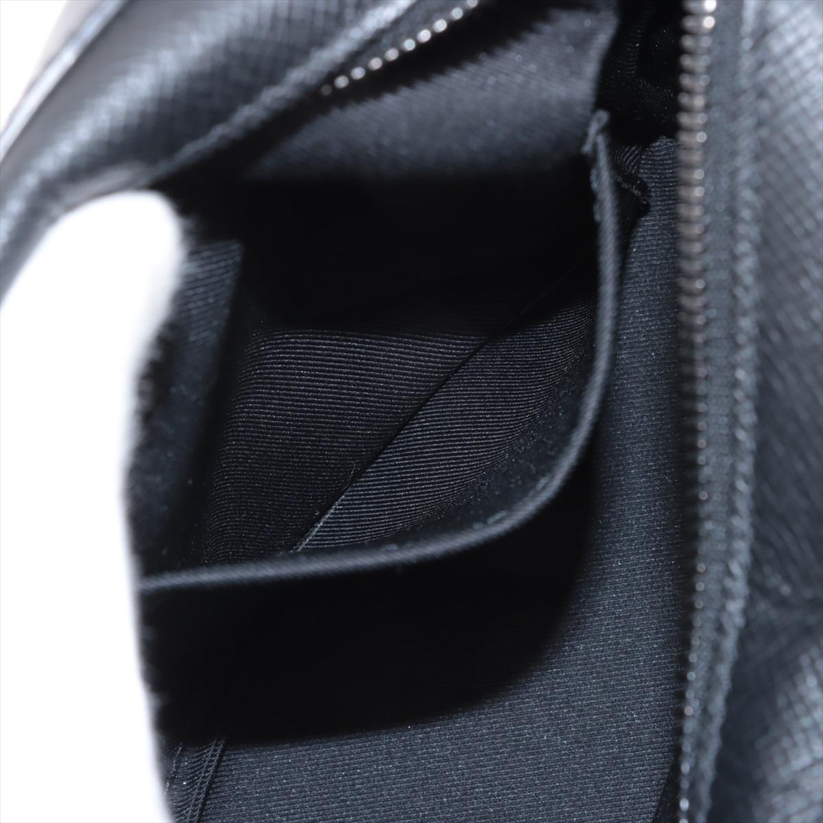 Louis Vuitton Taiga Rainbow Soft Trunk Umhängetasche * PREORDER * im Angebot 5